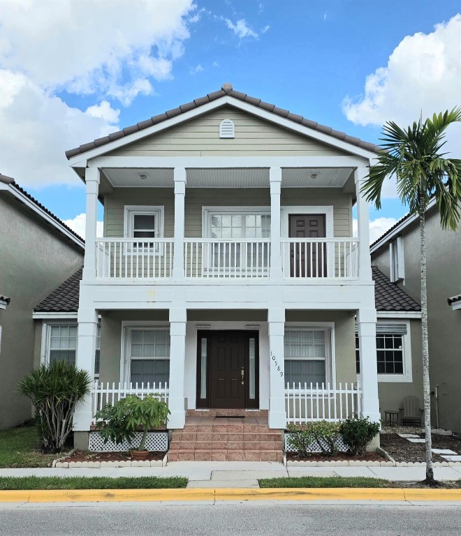 Welcoming 3 Bedroom, 2.5 Bath Townhome with Balcony! This charming two-story townhouse offers 3 bedrooms, 2.5 baths, and a spacious layout filled with natural light. The main floor includes a cozy living area, dining space, and a functional kitchen with plenty of storage. The primary suite features a private balcony, walk-in closet, and en-suite bath — your perfect retreat. Enjoy in-unit laundry, ample storage, and a two-car garage. Conveniently located near shopping, dining, major highways, and A-rated schools, this home combines comfort and convenience in a peaceful community.