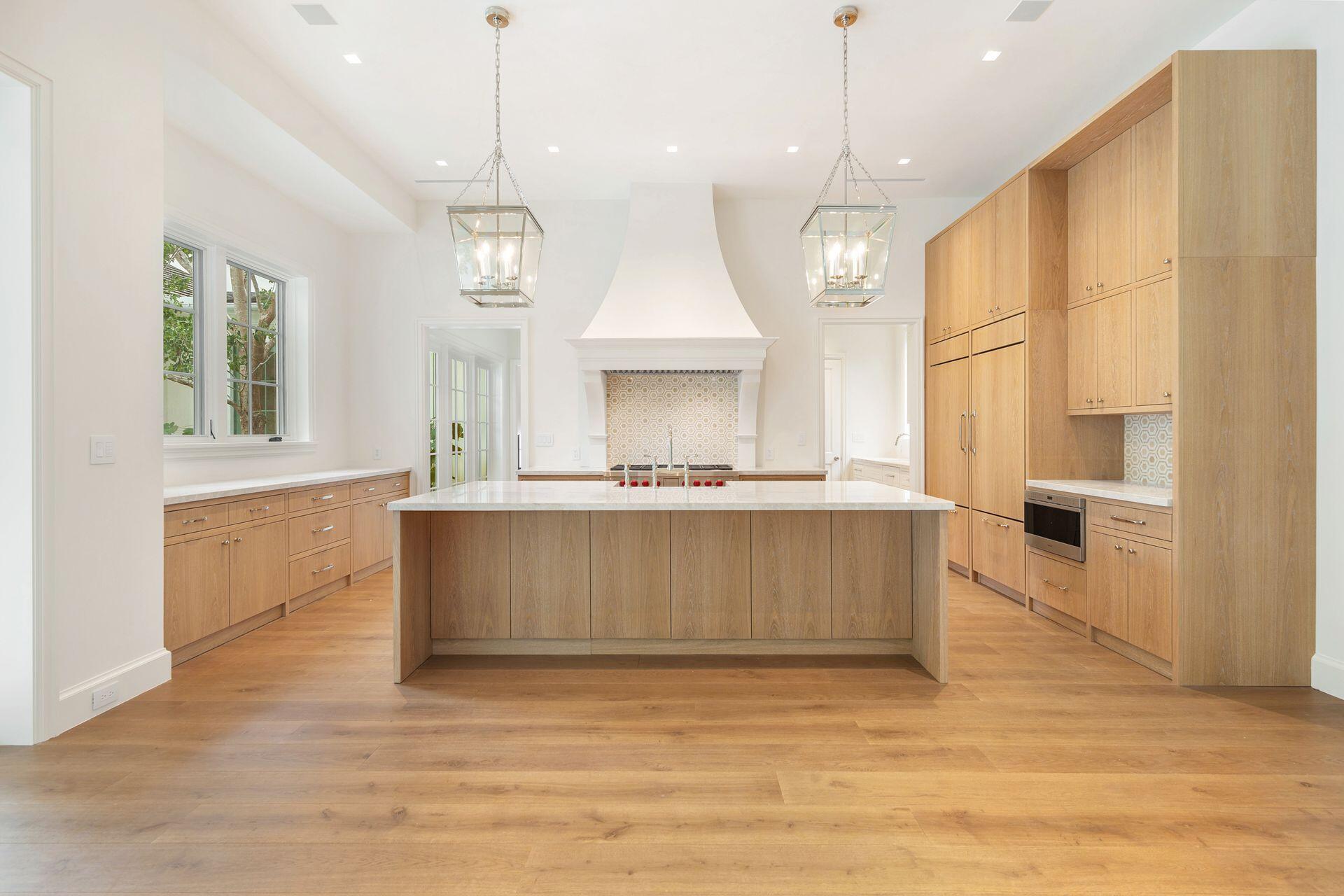 MIRAMAR SHORES IN - Residential