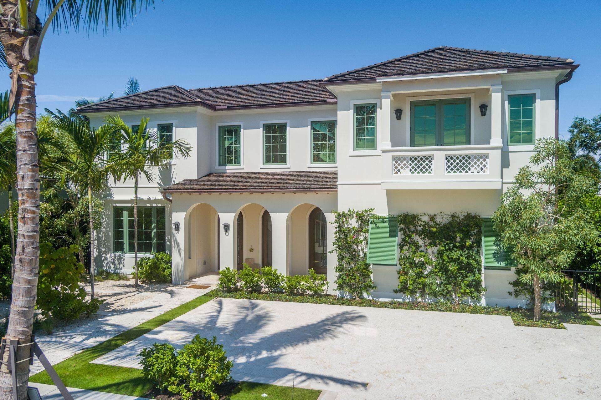 Situated on an oversized 13,500 sq. foot lot with a private back alley entrance to the properties three car garage, rests the stunning new construction home featuring 7 bedrooms, 8 full bathrooms and two 1/2 bathrooms. Architecture by Dailey Janssen, designed by Hive Palm Beach and built by the Curry Group, this luxurious designer made home is turnkey. Hosting the best of the best, the kitchen incorporates a 48'' Wolf 8-burner gas range, a Bosch dishwasher, a Subzero fridge/freezer, and fixtures by Waterworks. Adjacent to the magnificent kitchen and great room is a thoughtful butler's pantry with quartzite countertops, Moroccan tile backsplash, an additional Bosch dishwasher and Subzero fridge & freezer drawers. This home incorporates two staircases each leading you to 2 guest bedrooms with en-suite bathrooms. With views of the pool, cabana, and the lush landscaping from just about every angle, this home and its grounds are ideal for entertaining guests while also being perfectly proportioned to feel cozy and comfortable at home alone with family on the sofa. Close to area beaches, Worth Avenue shopping, A-rated restaurants, and top tier schools.