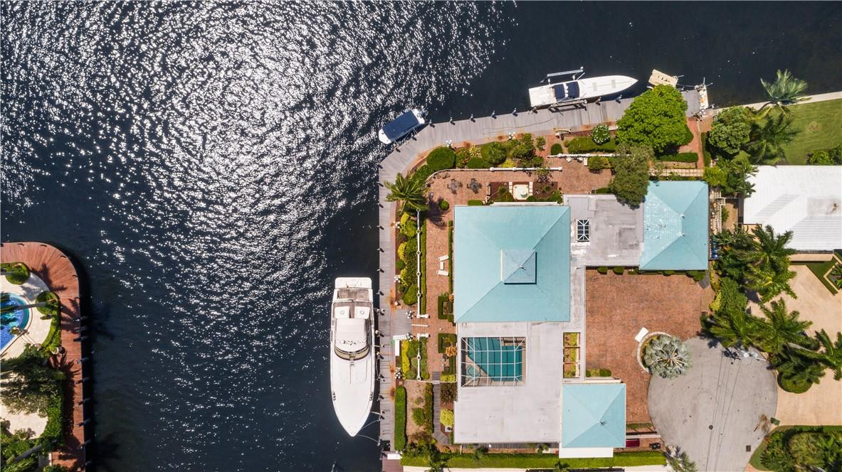 LUCILLE ISLAND - Land