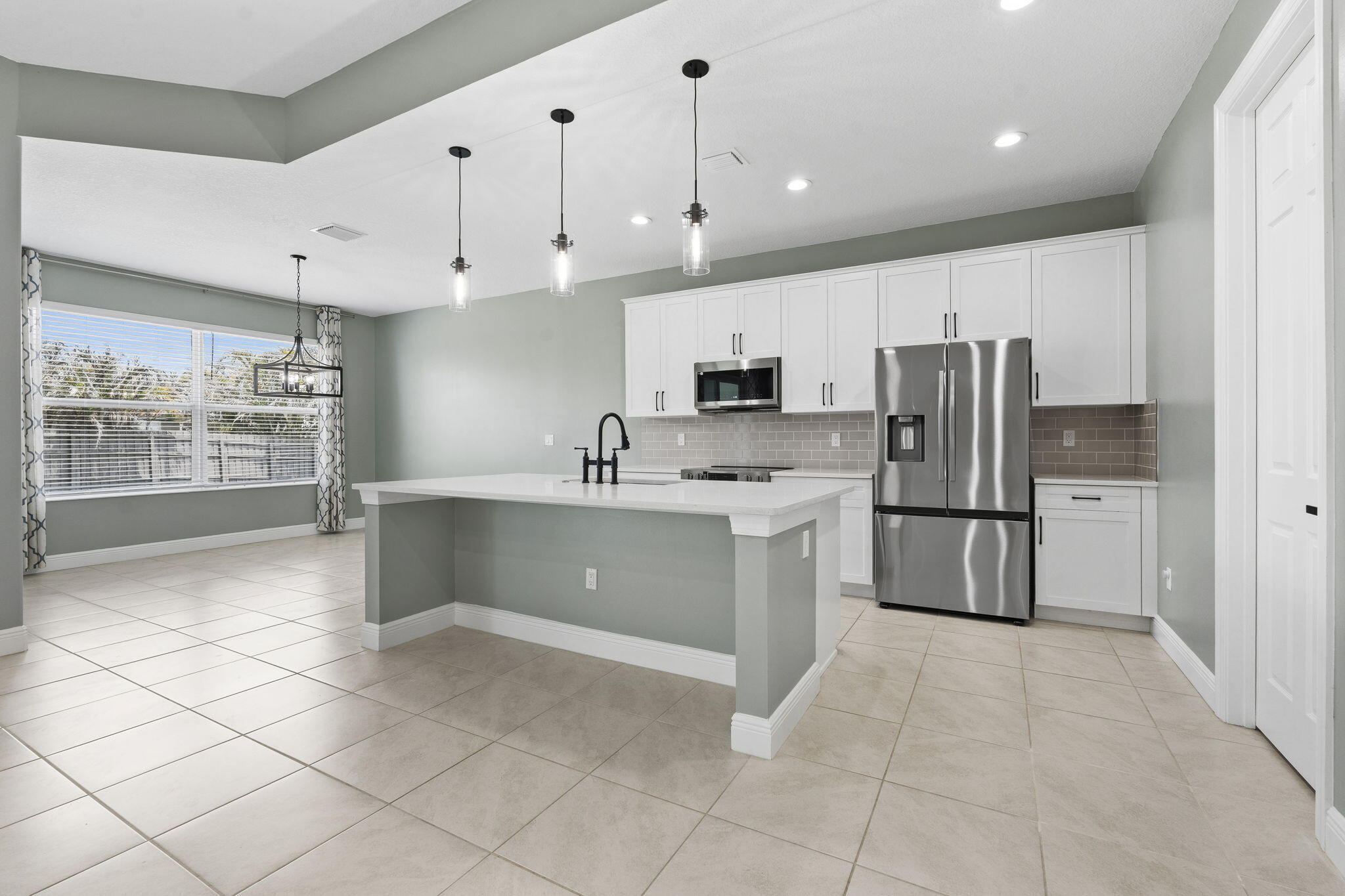 PORT ST LUCIE SECTION 33 - Residential