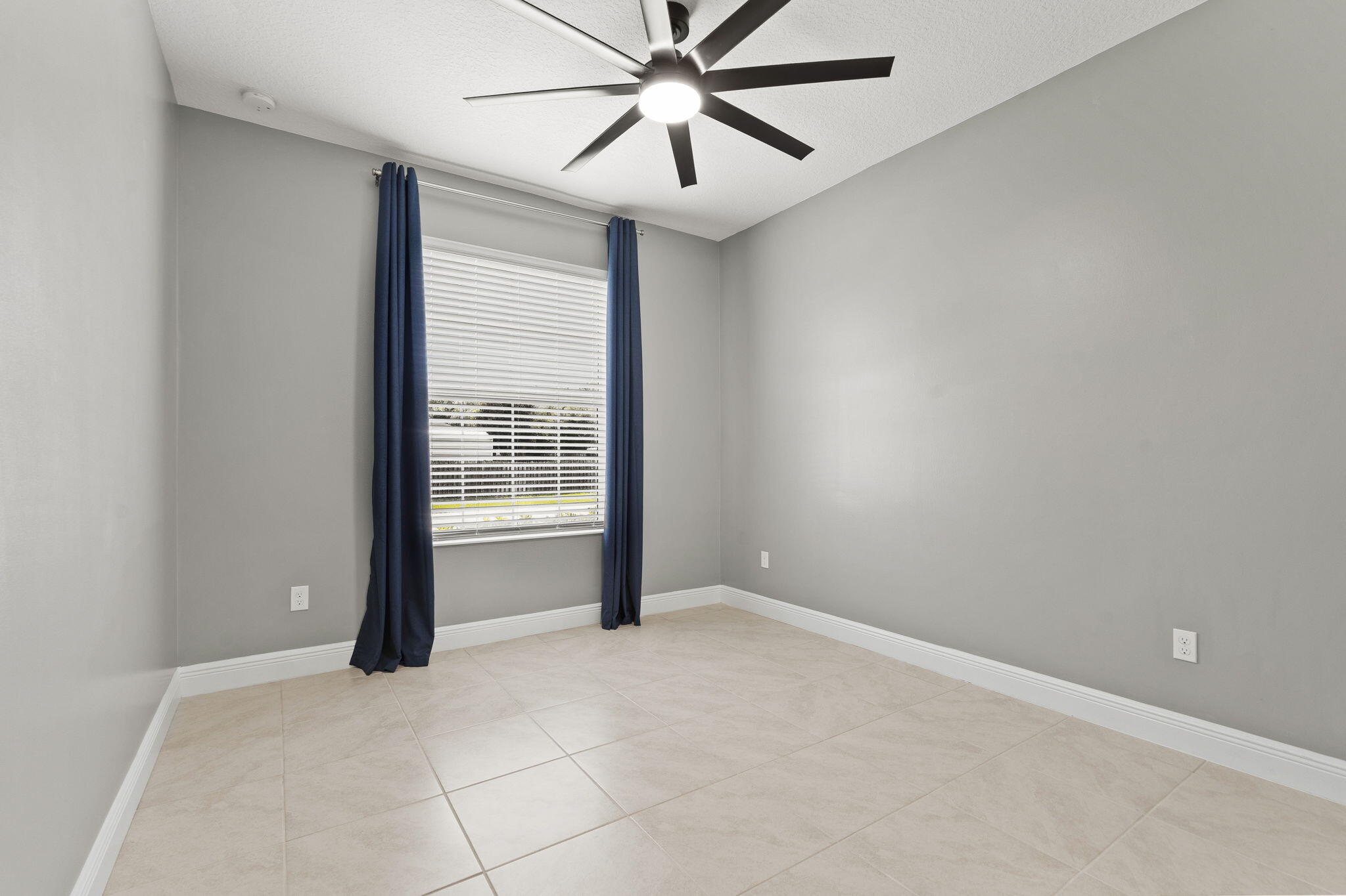 PORT ST LUCIE SECTION 33 - Residential