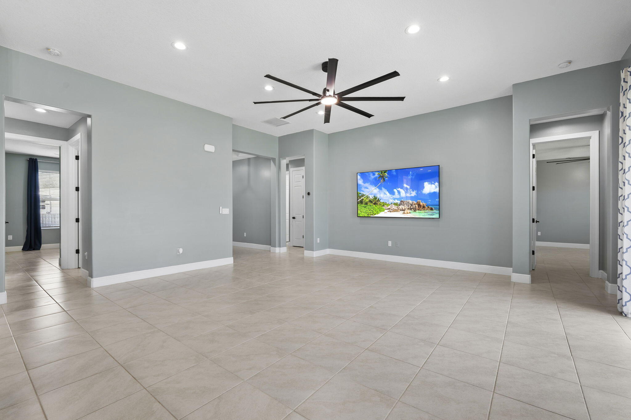 PORT ST LUCIE SECTION 33 - Residential