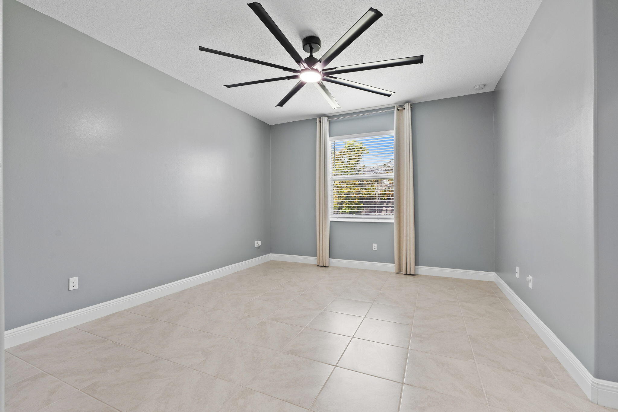 PORT ST LUCIE SECTION 33 - Residential