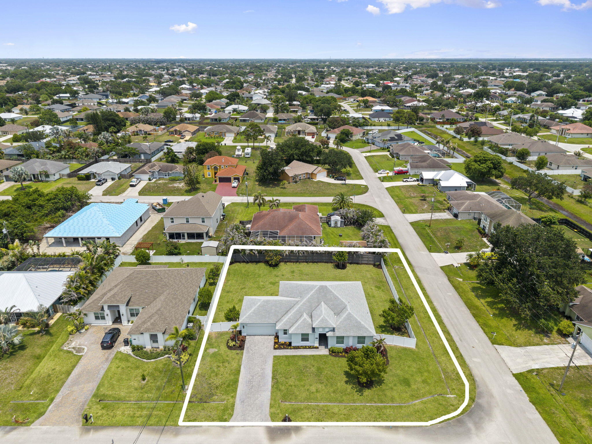 PORT ST LUCIE SECTION 33 - Residential