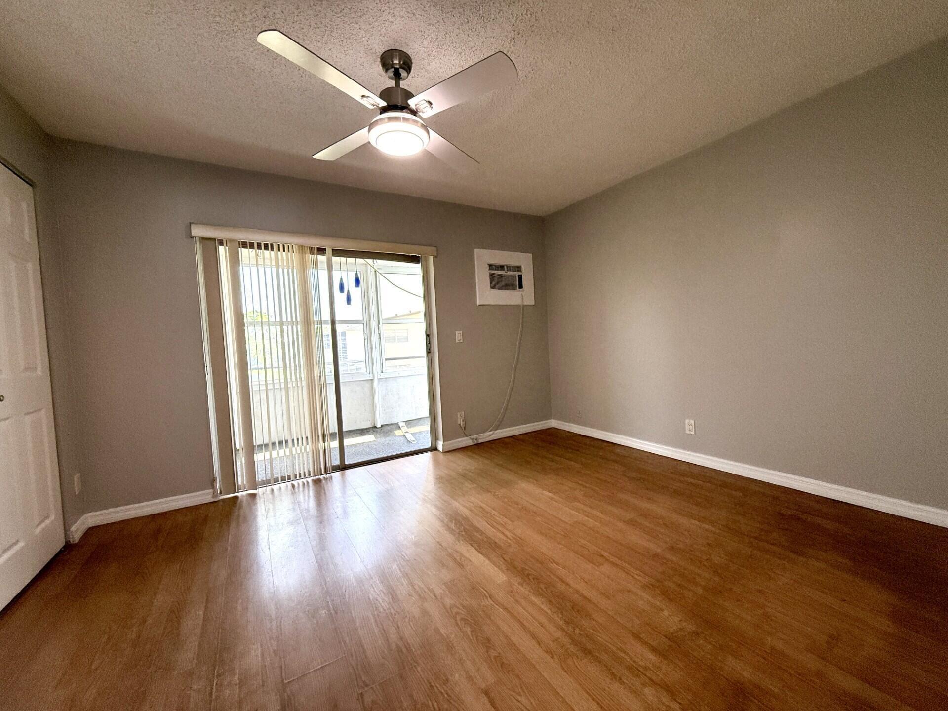 NORTHAMPTON CONDOS - Residential Lease