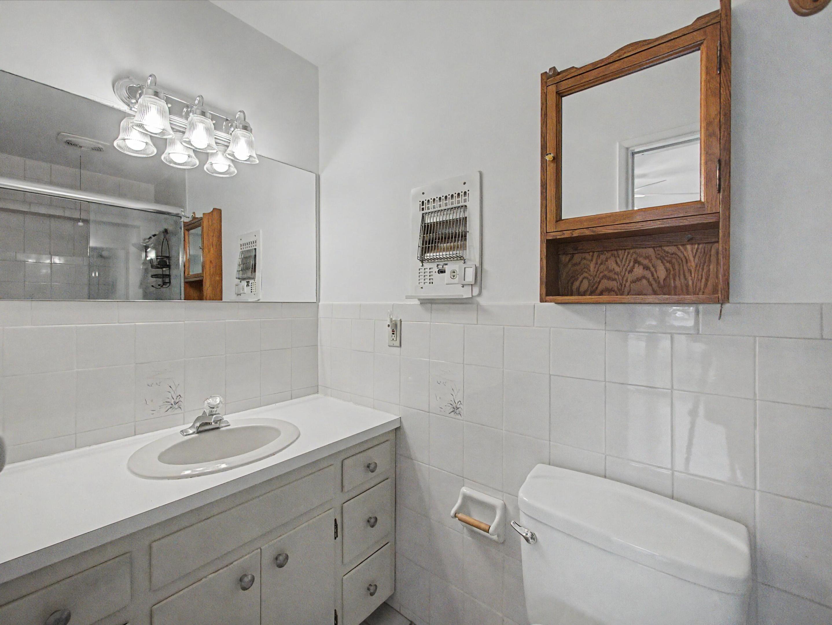 NORTH ANDREWS GARDENS 2ND ADD - Residential