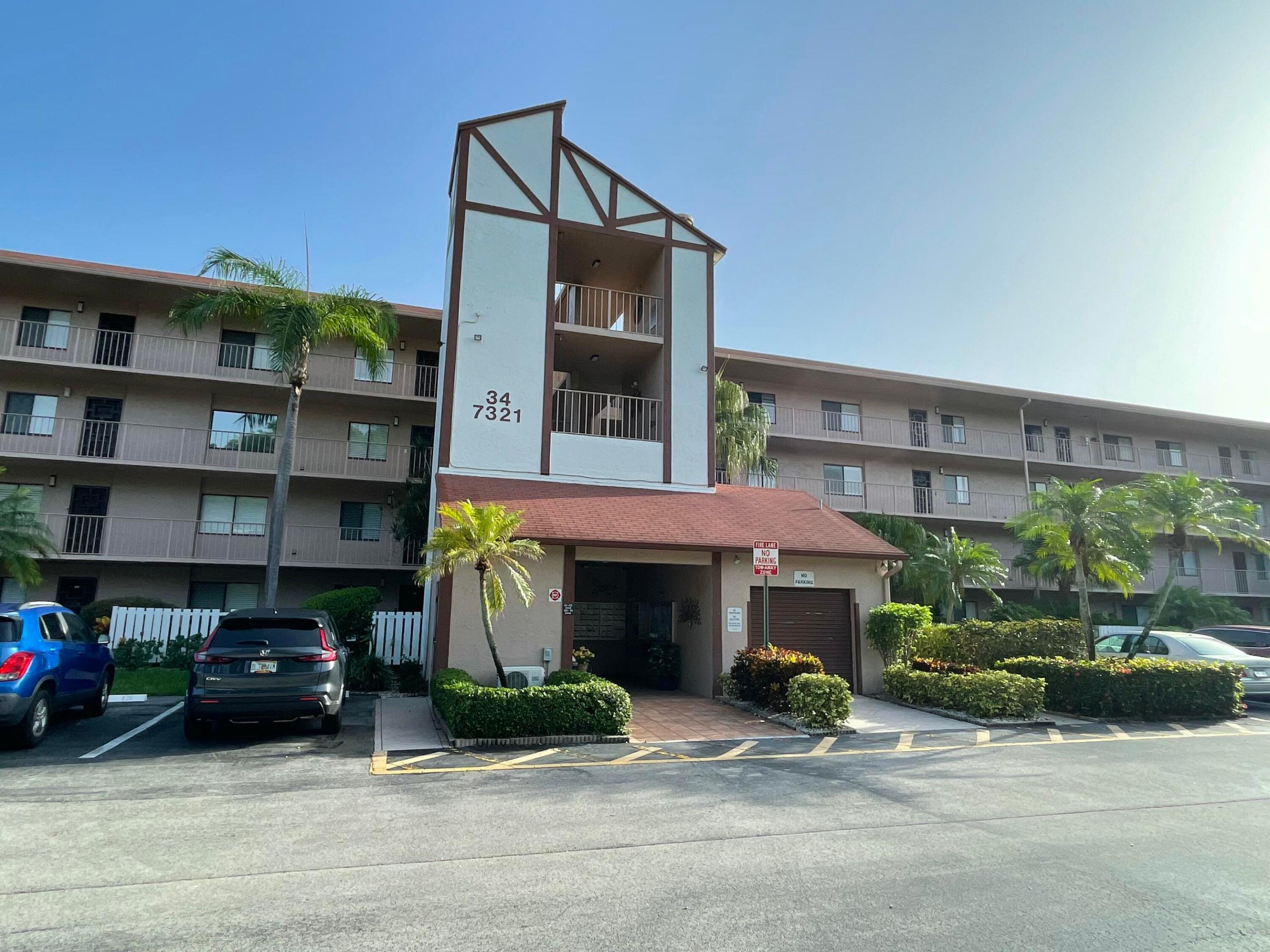 HUNTINGTON LAKES SEC FOUR CONDOS - Residential