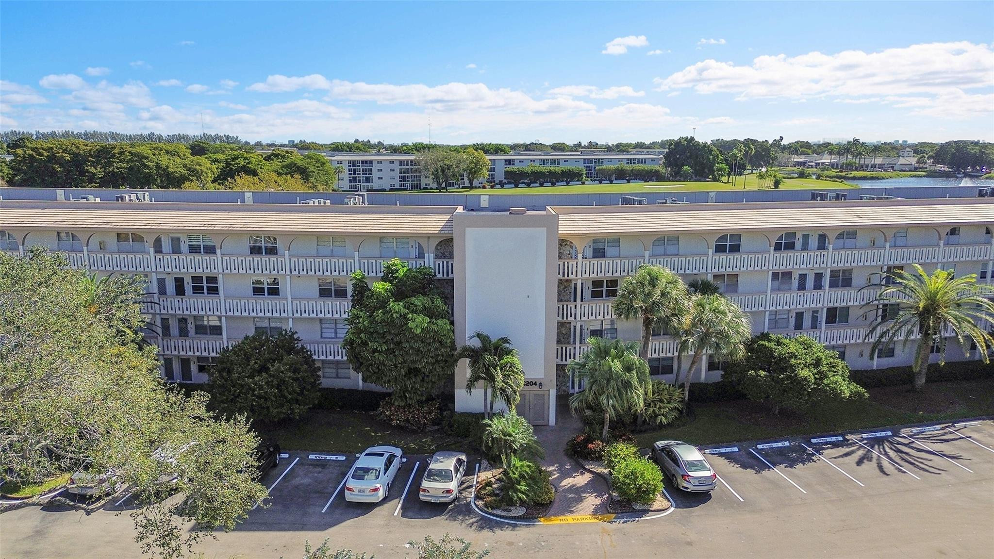 WYNMOOR-VILLAGE - Residential