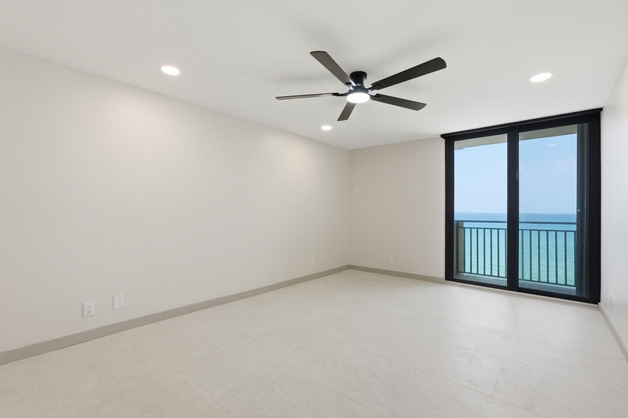 SEAGRAPE CONDO - Residential