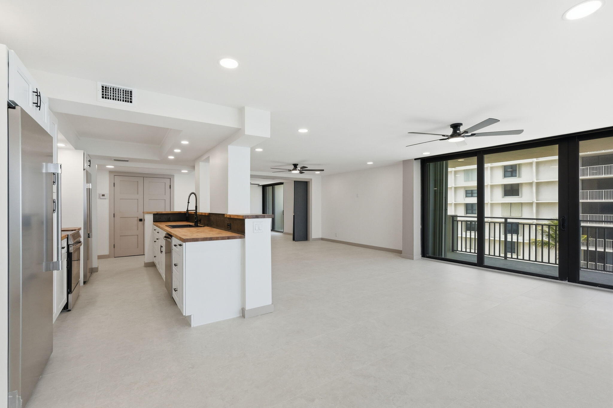 SEAGRAPE CONDO - Residential