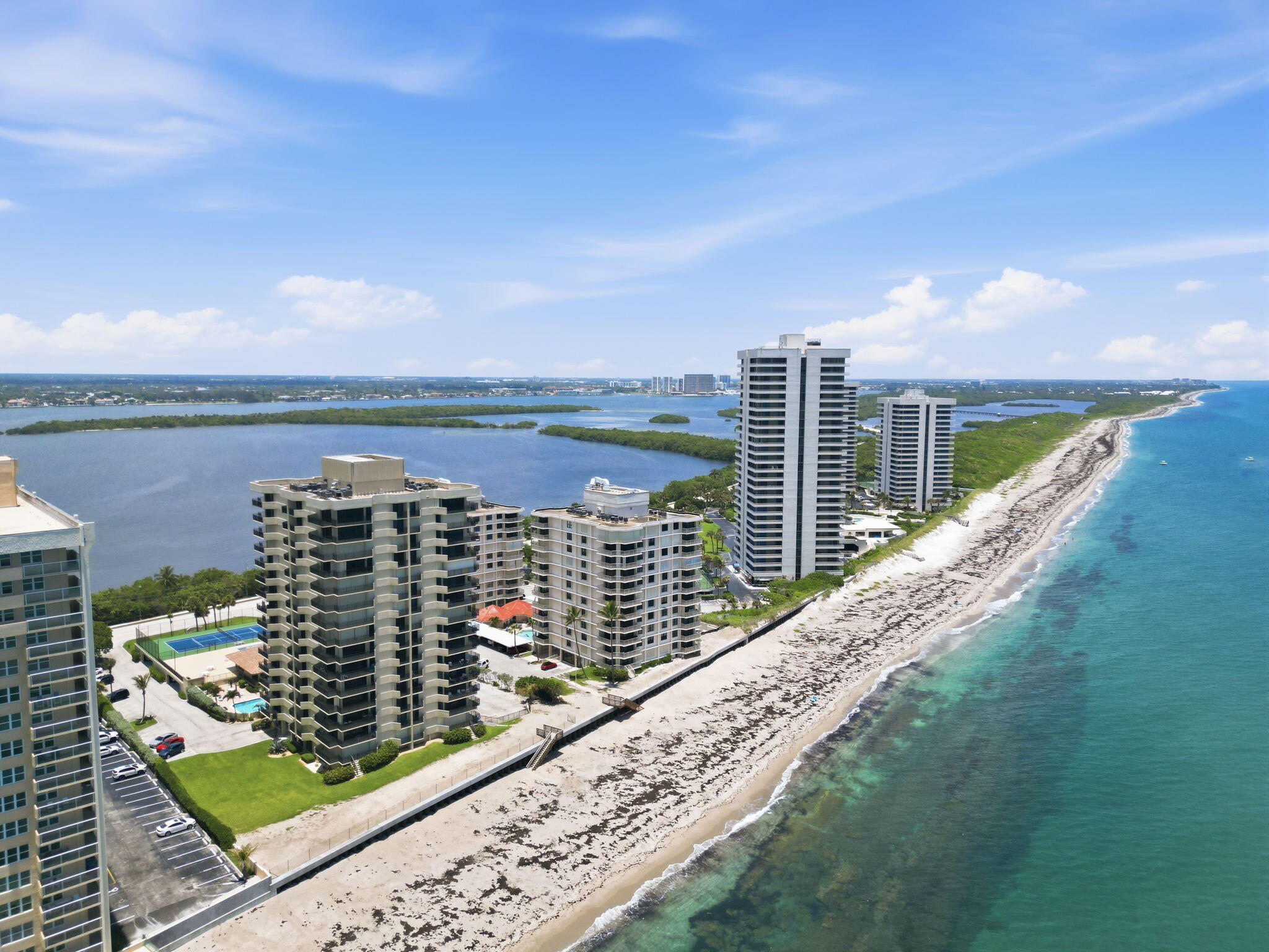 SEAGRAPE CONDO - Residential