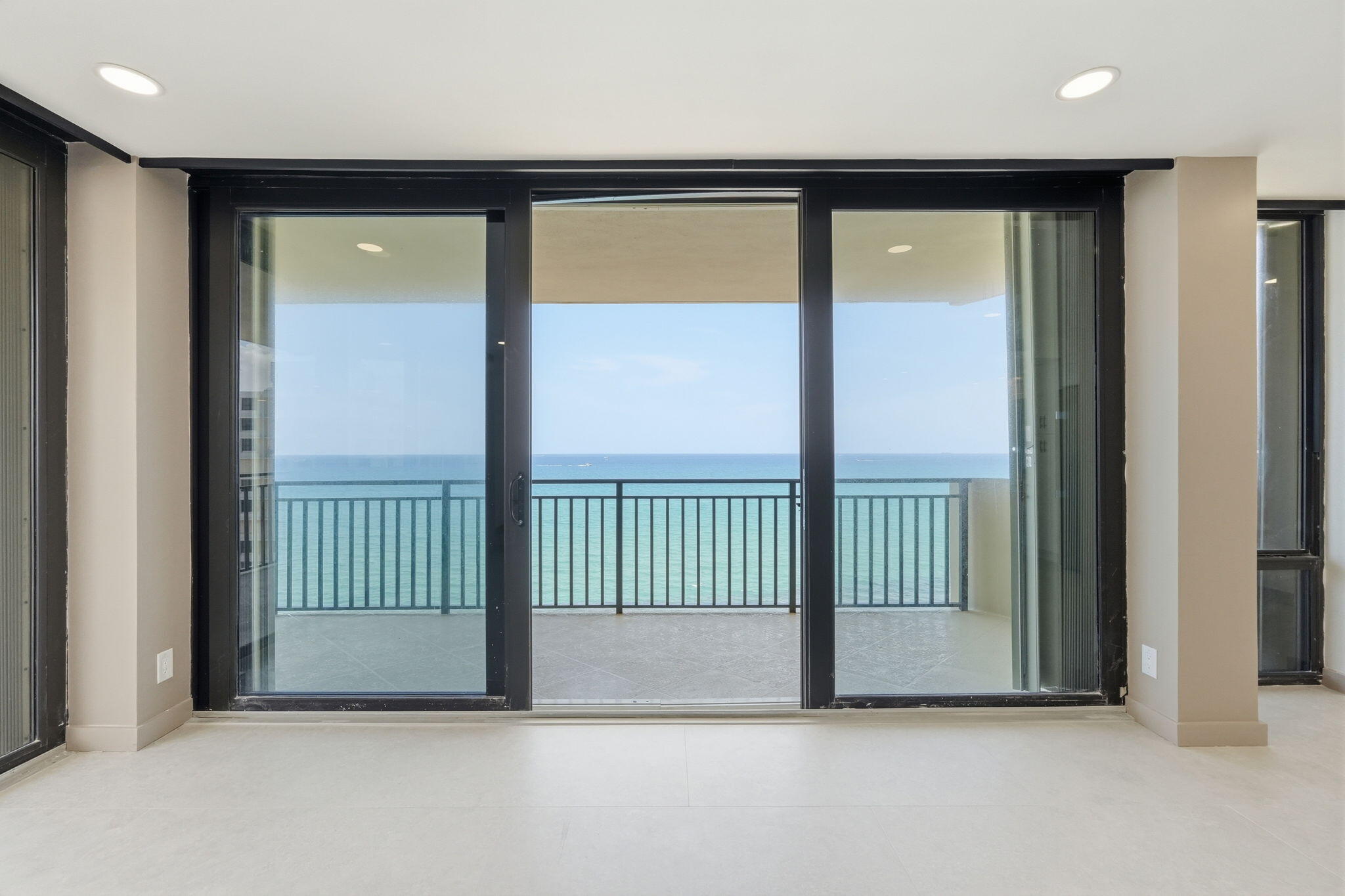 SEAGRAPE CONDO - Residential