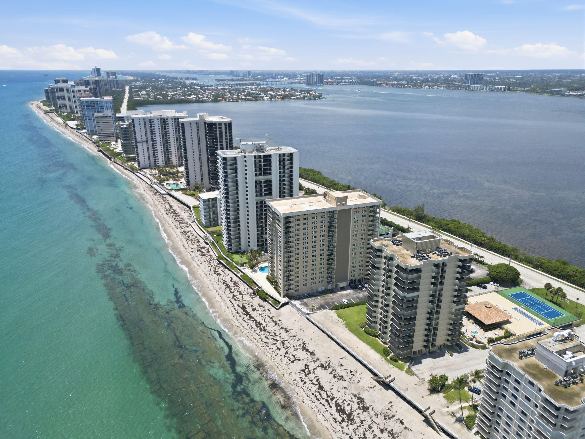 SEAGRAPE CONDO - Residential