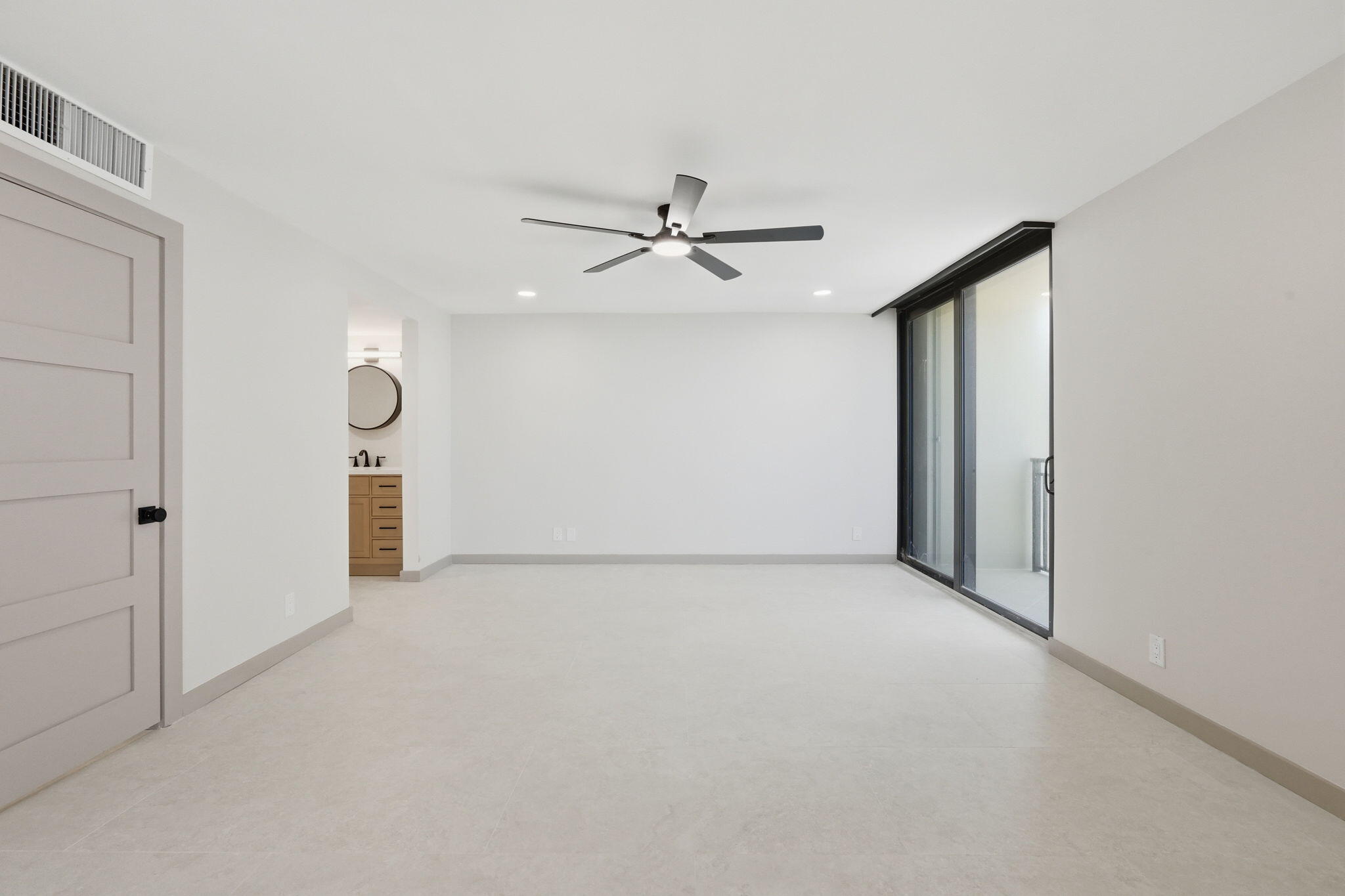 SEAGRAPE CONDO - Residential