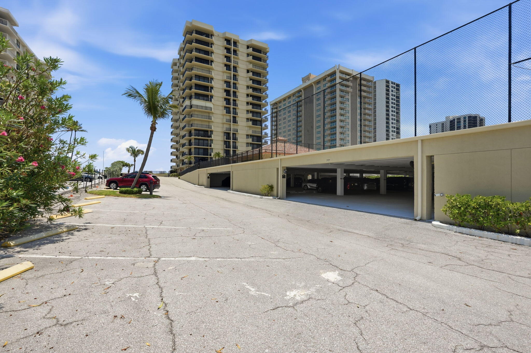 SEAGRAPE CONDO - Residential