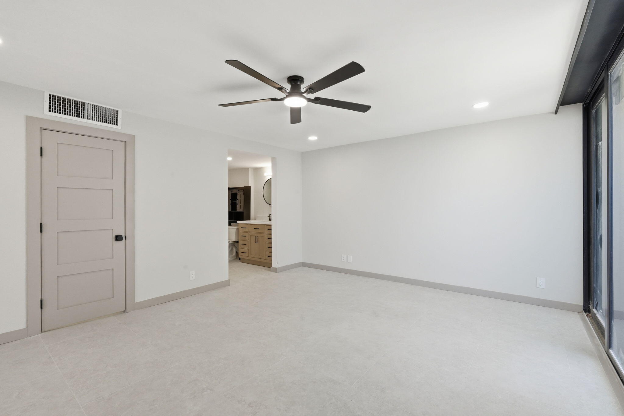 SEAGRAPE CONDO - Residential