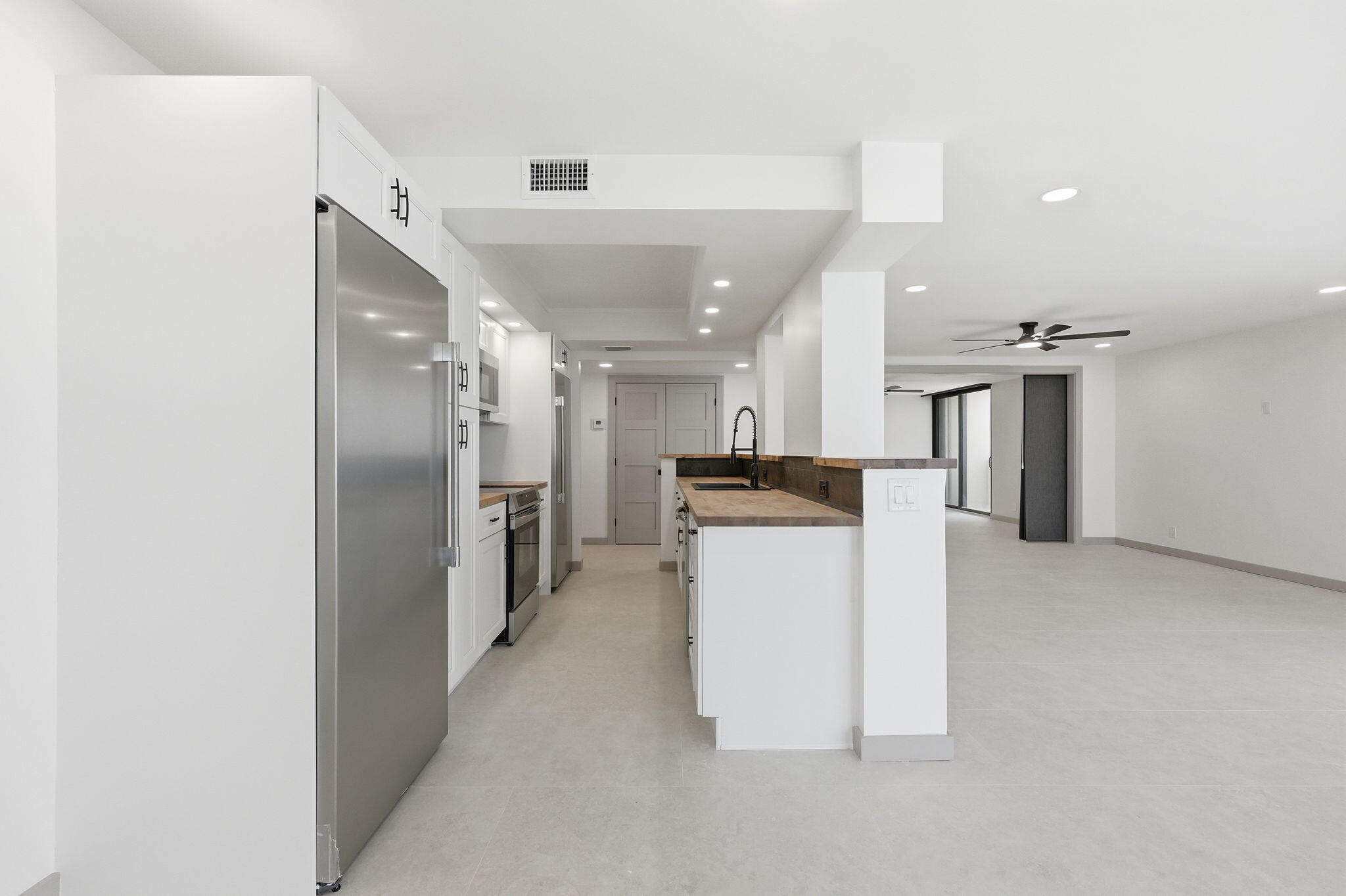SEAGRAPE CONDO - Residential