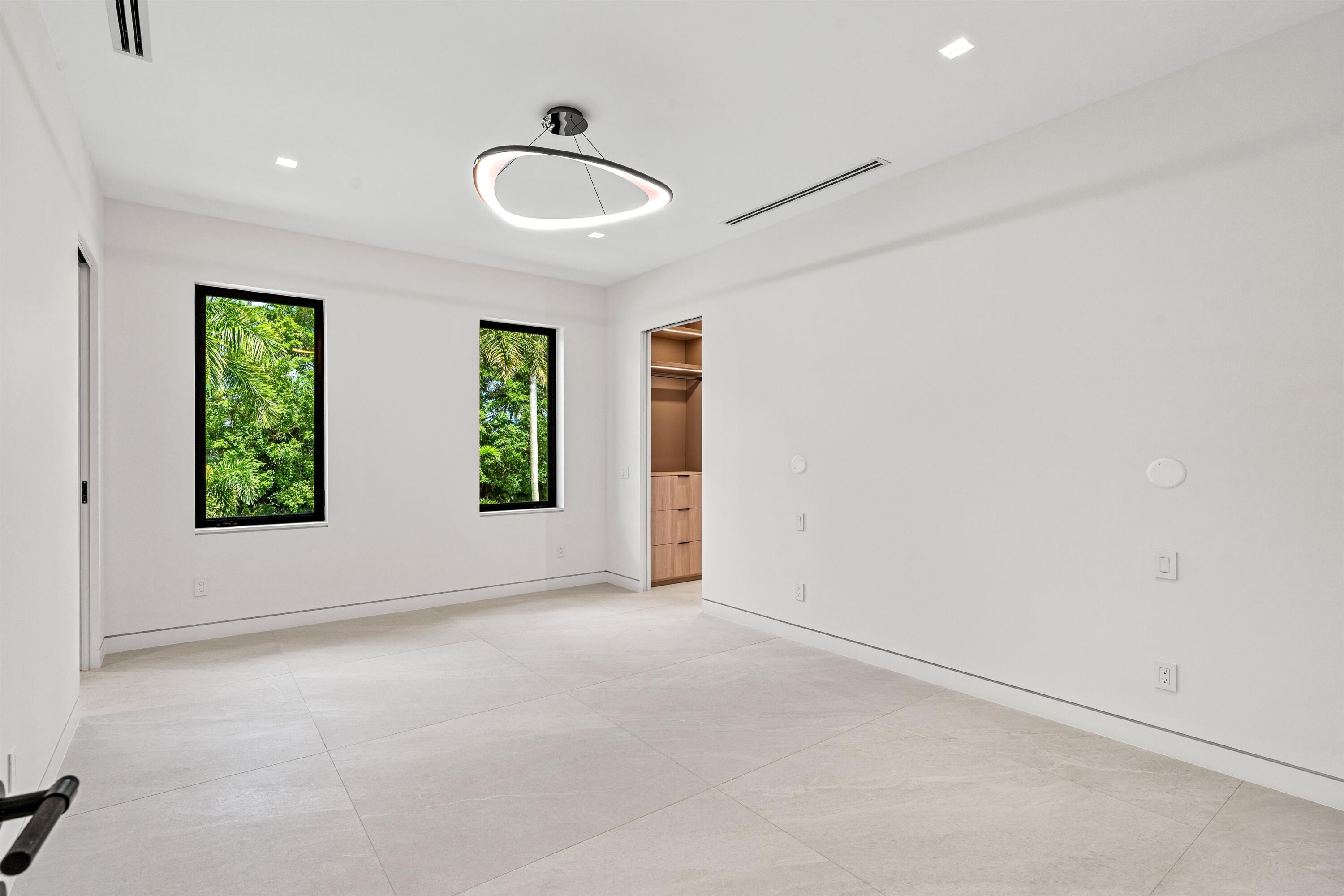 ST ANDREWS COUNTRY CLUB 5 - Residential