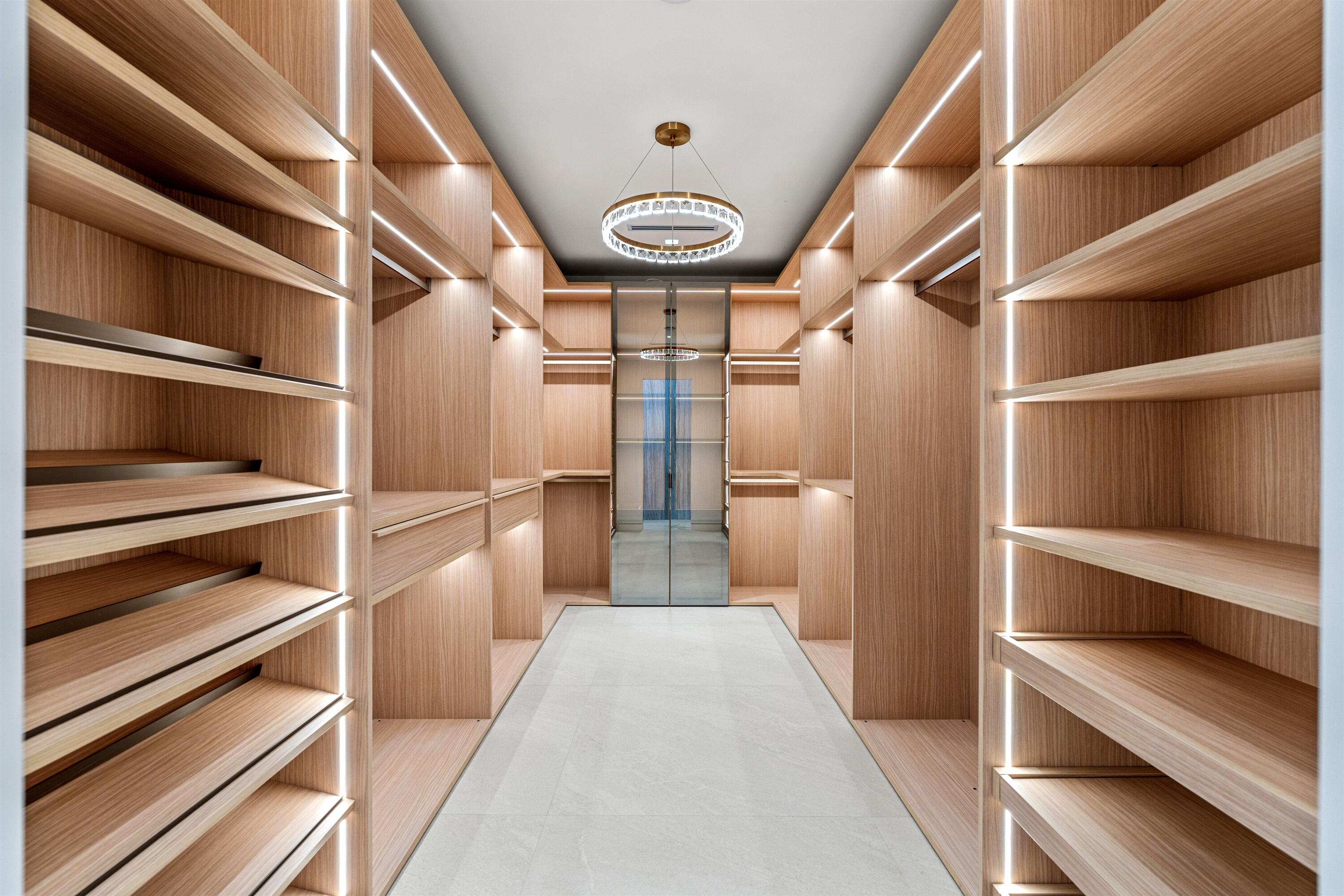 ST ANDREWS COUNTRY CLUB 5 - Residential
