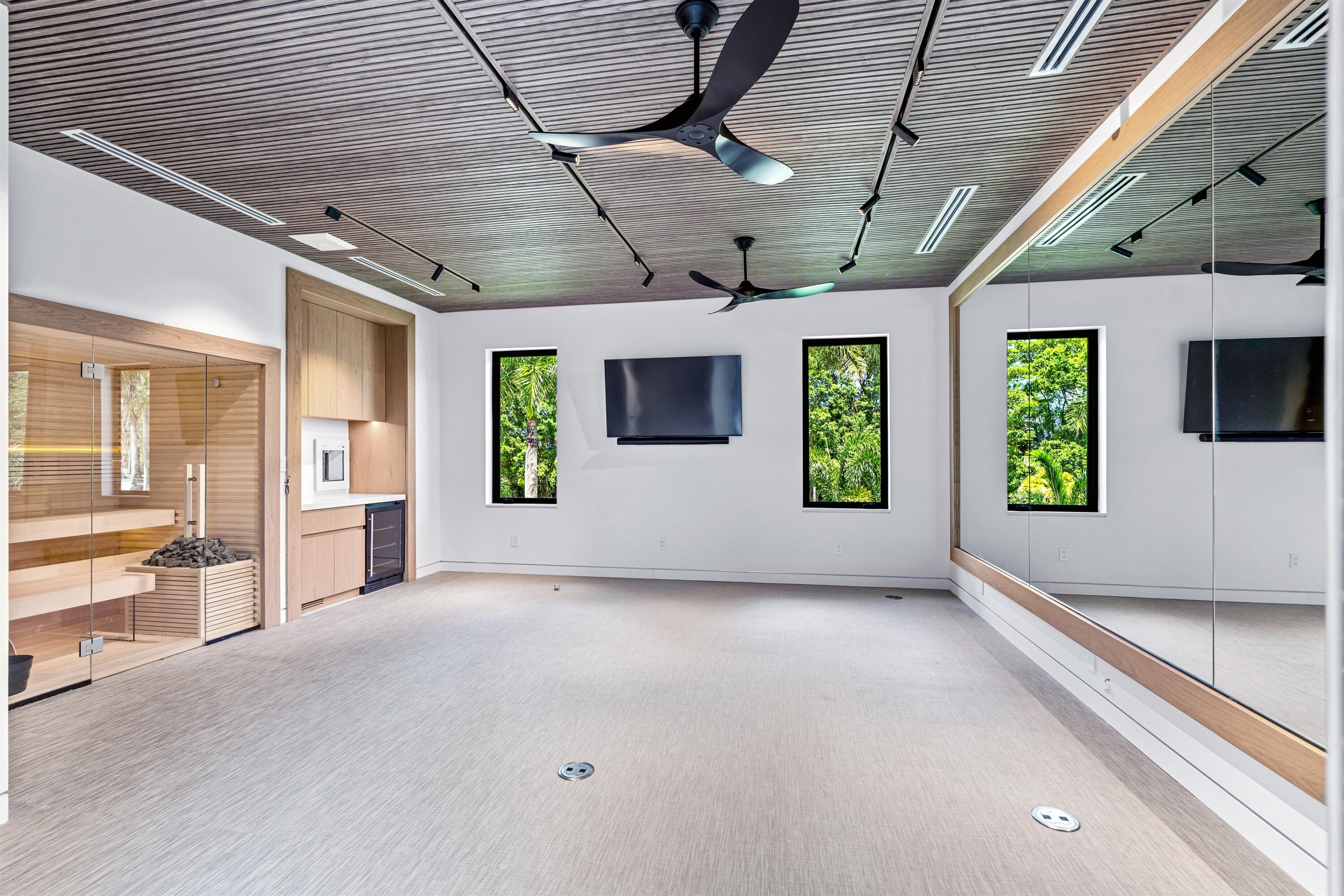 ST ANDREWS COUNTRY CLUB 5 - Residential