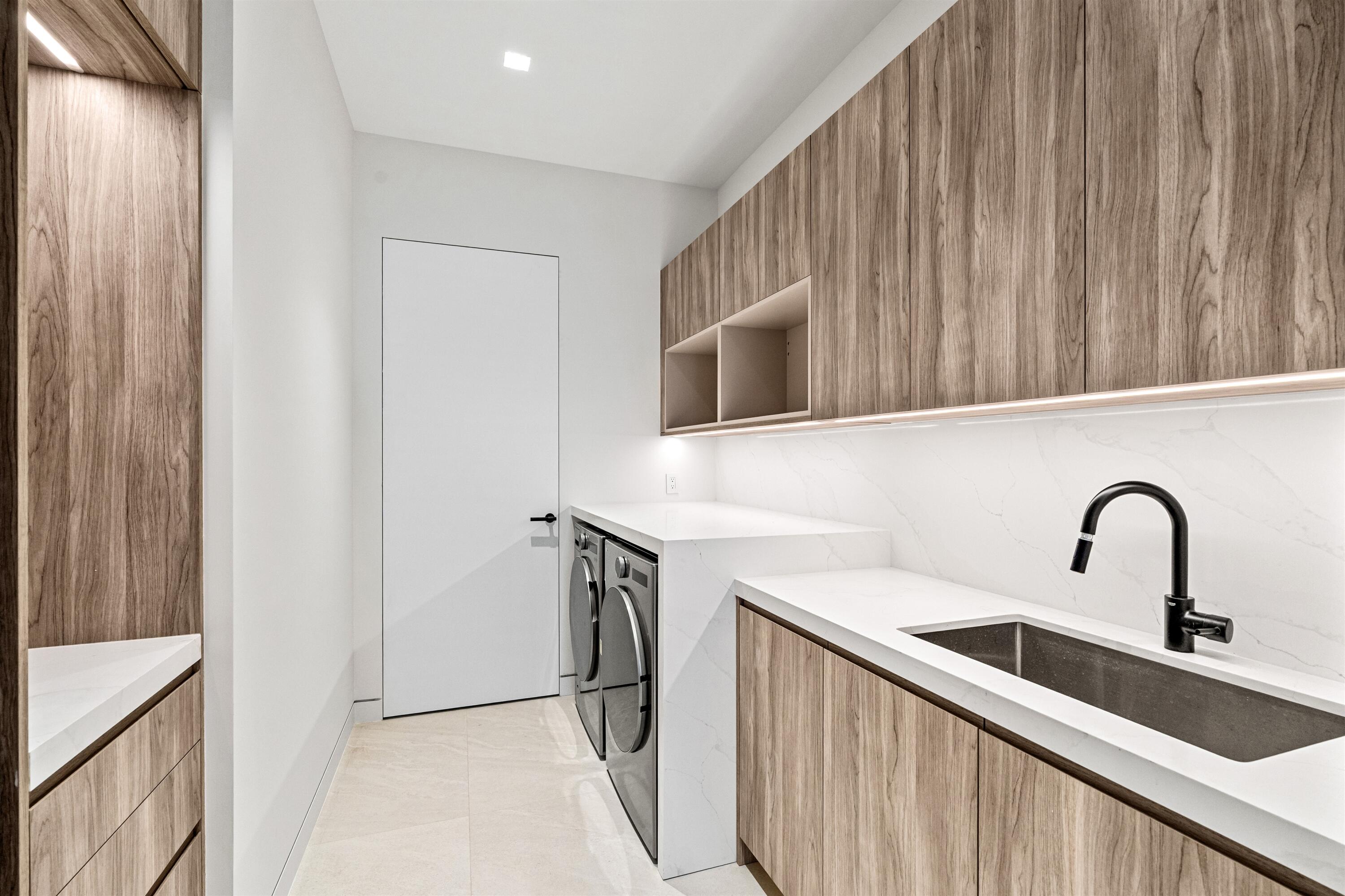 ST ANDREWS COUNTRY CLUB 5 - Residential