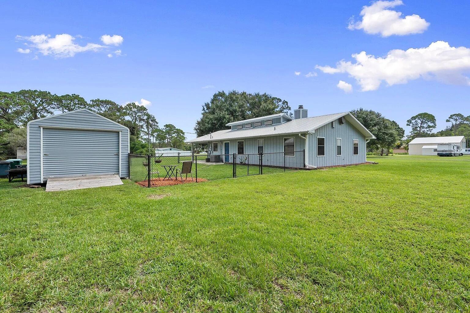 MARAVILLA HEIGHTS SUBDIVISION - Residential