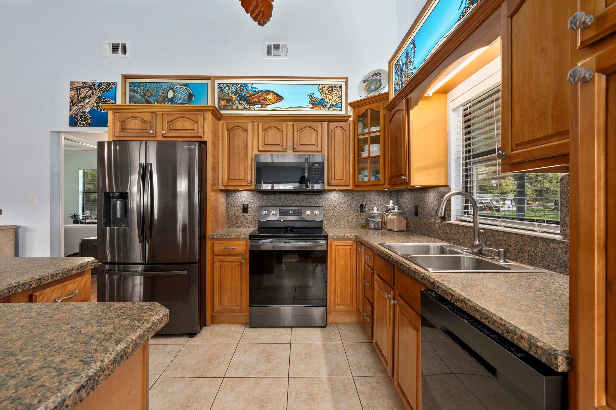 MARAVILLA HEIGHTS SUBDIVISION - Residential
