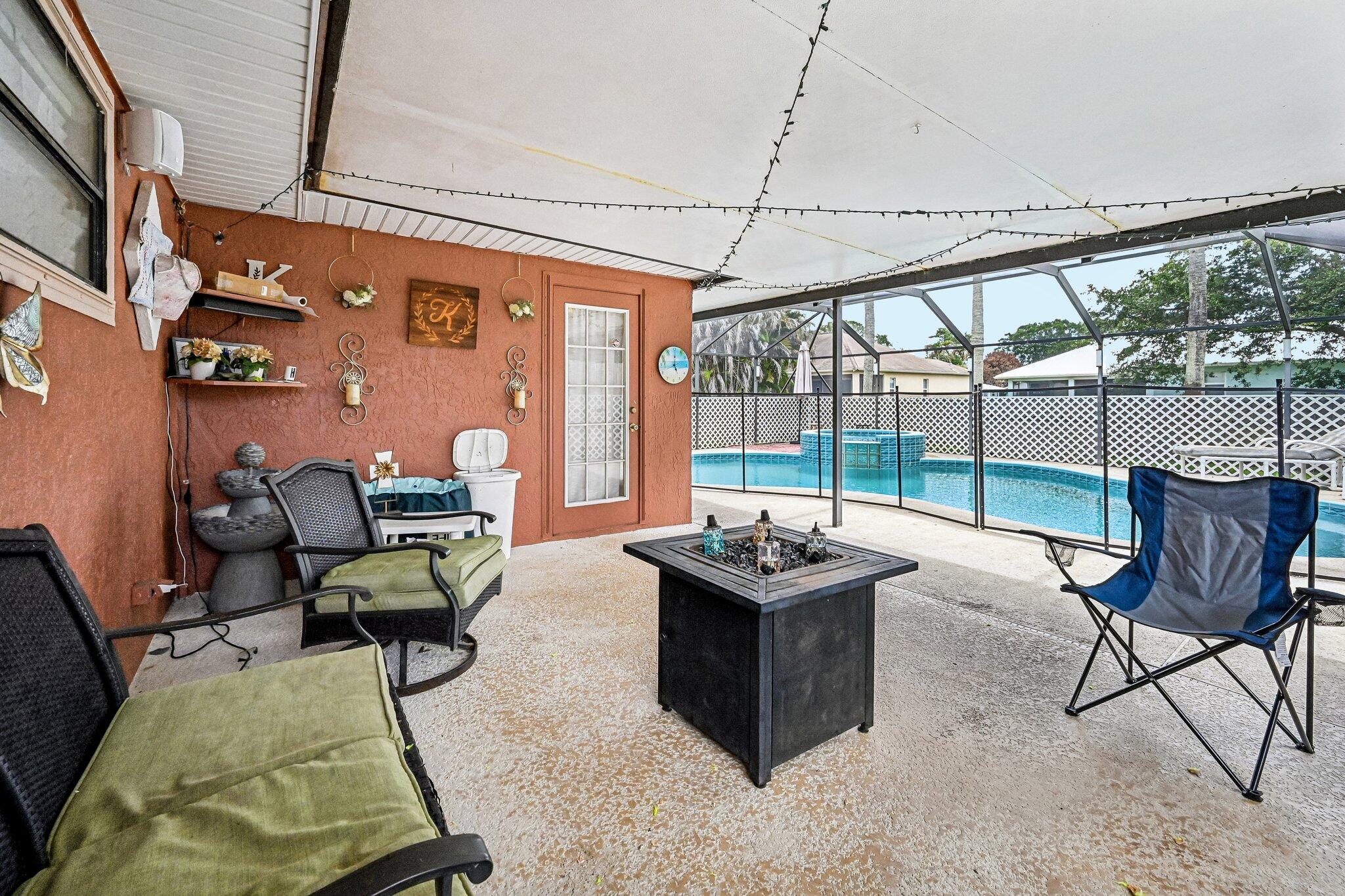 PORT ST LUCIE SECTION 18 - Residential