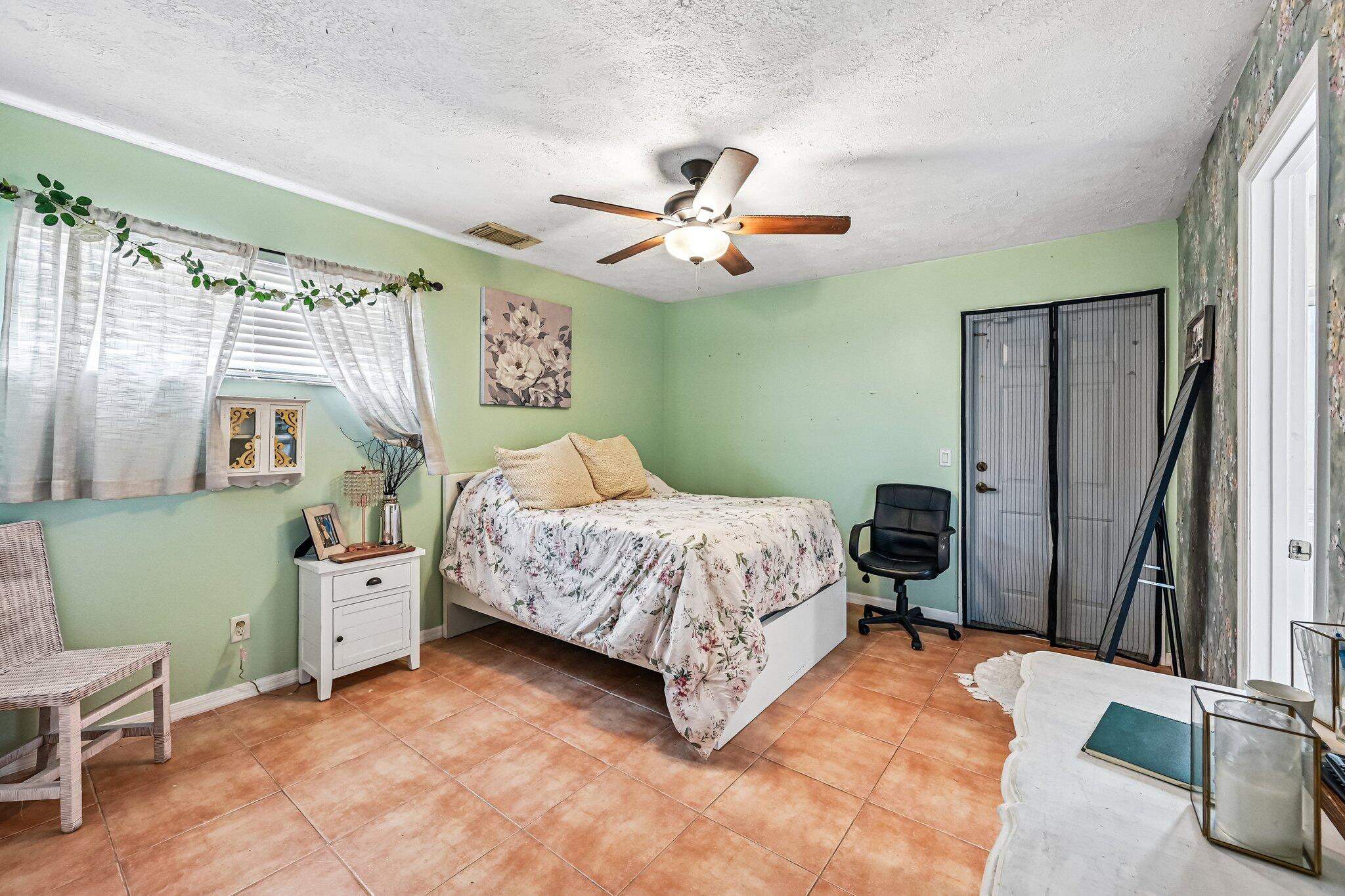PORT ST LUCIE SECTION 18 - Residential
