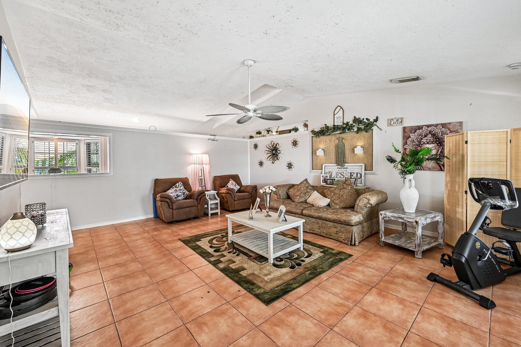 PORT ST LUCIE SECTION 18 - Residential