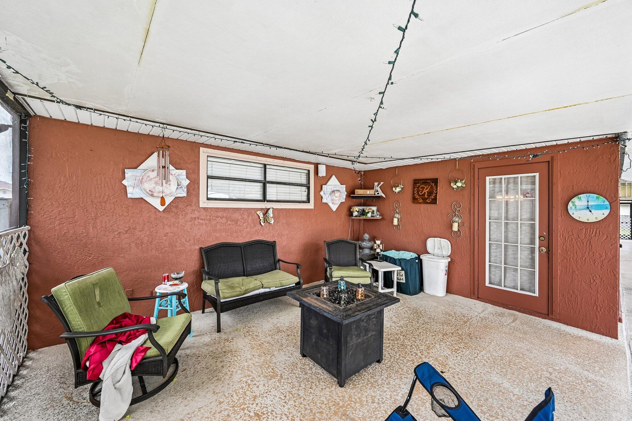 PORT ST LUCIE SECTION 18 - Residential