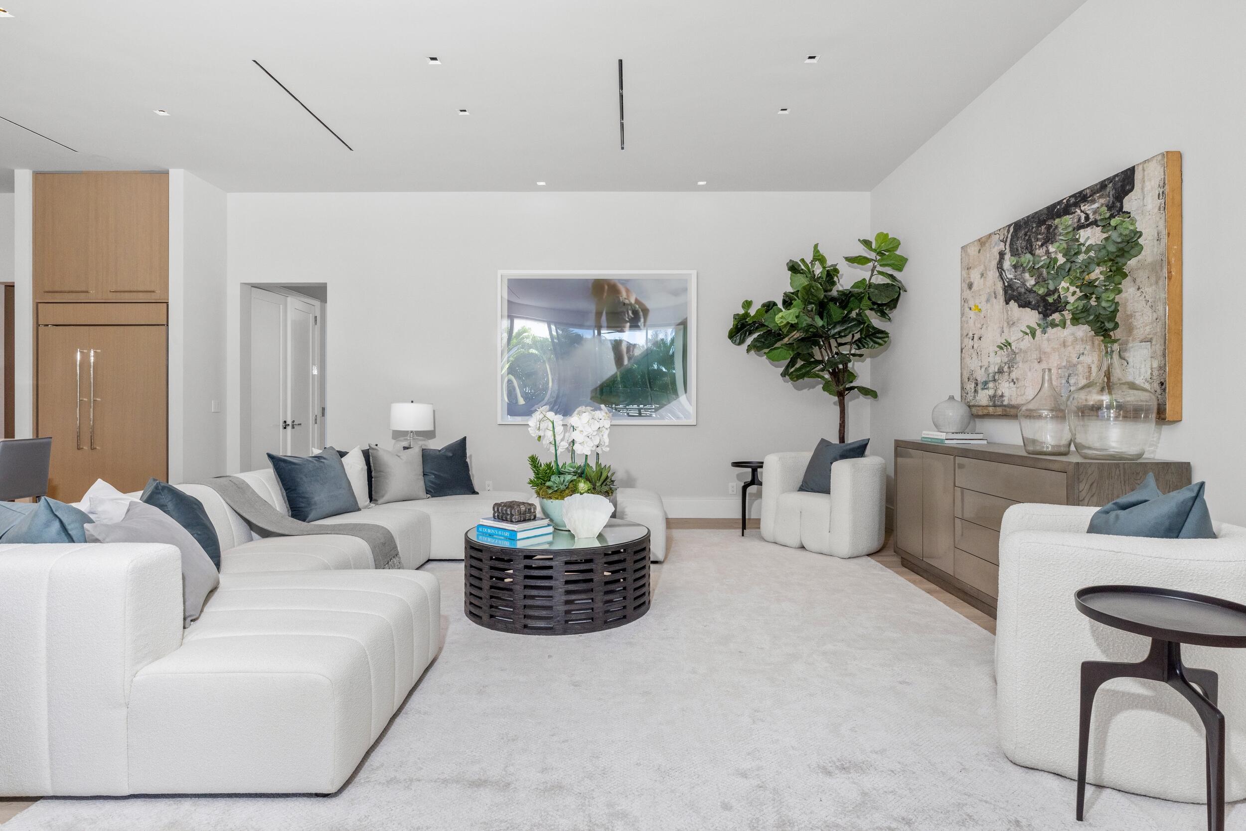 EDGEWATER REPL 1 - Residential