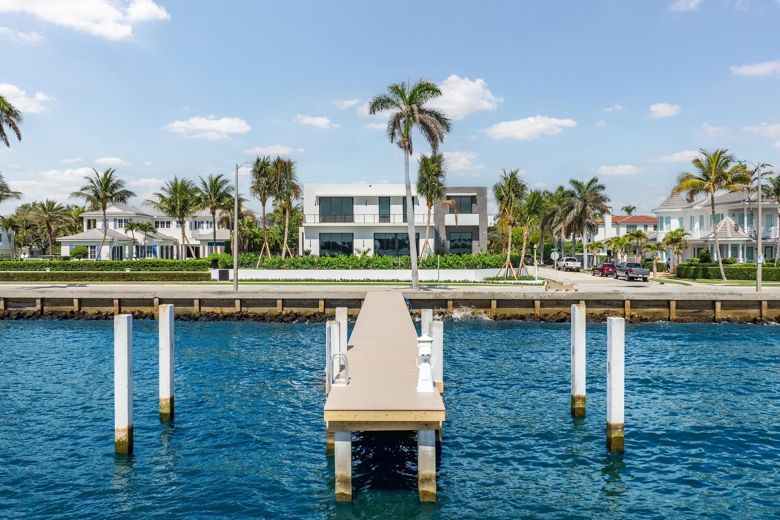 EDGEWATER REPL 1 - Residential