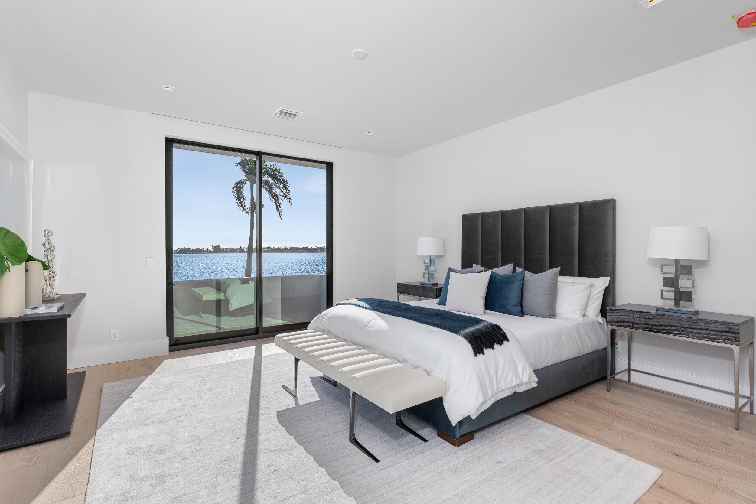 EDGEWATER REPL 1 - Residential