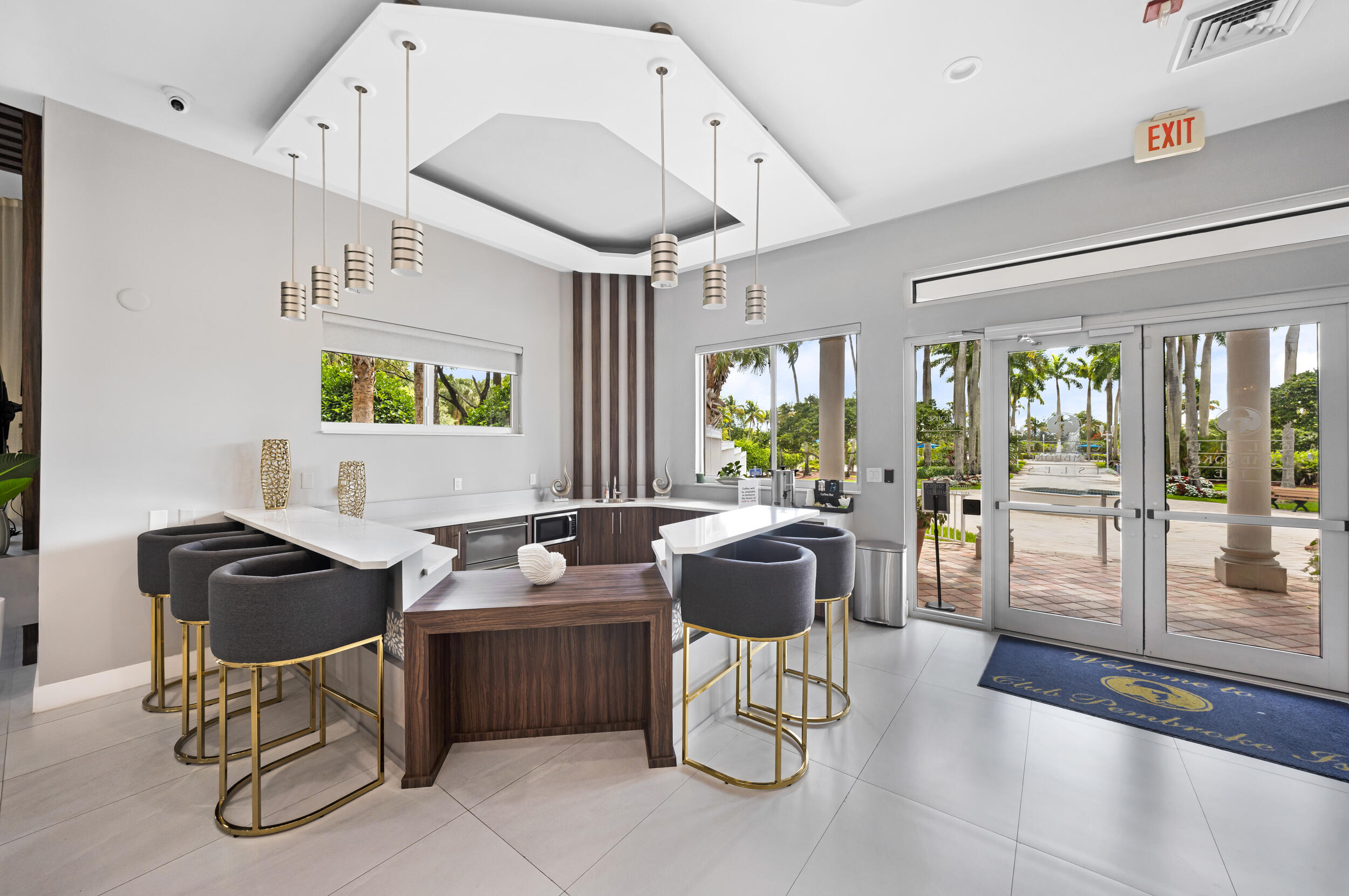 PEMBROKE ISLES 1 - Residential