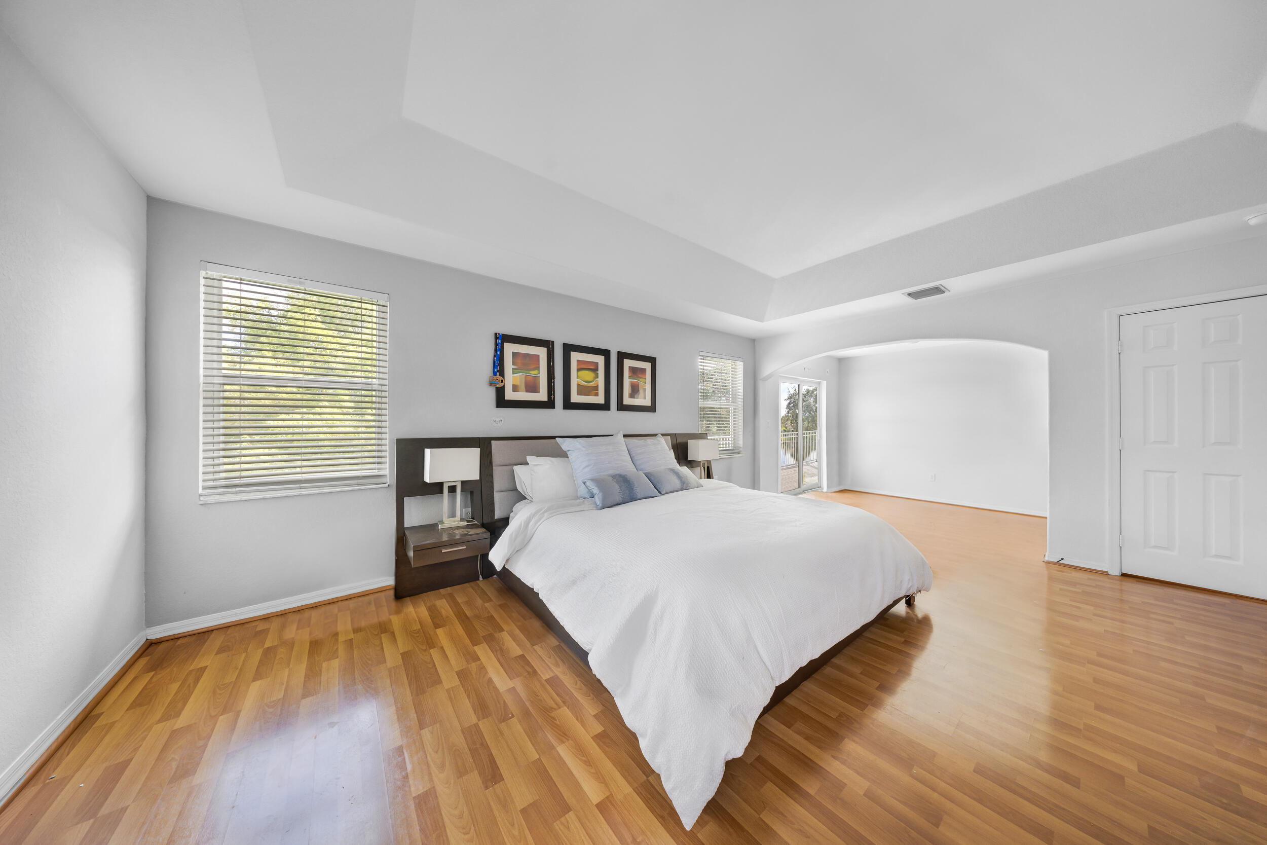 PEMBROKE ISLES 1 - Residential