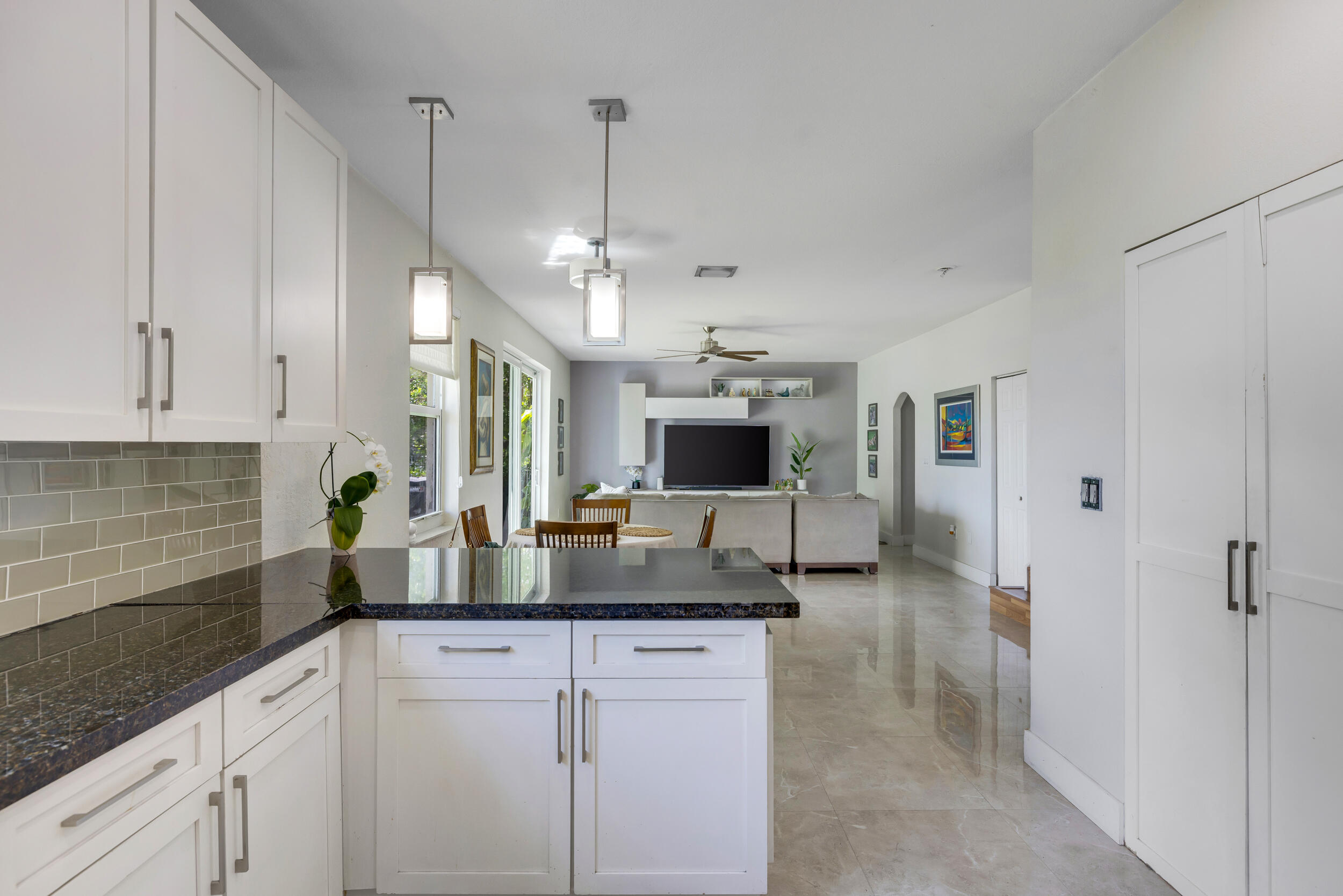 PEMBROKE ISLES 1 - Residential
