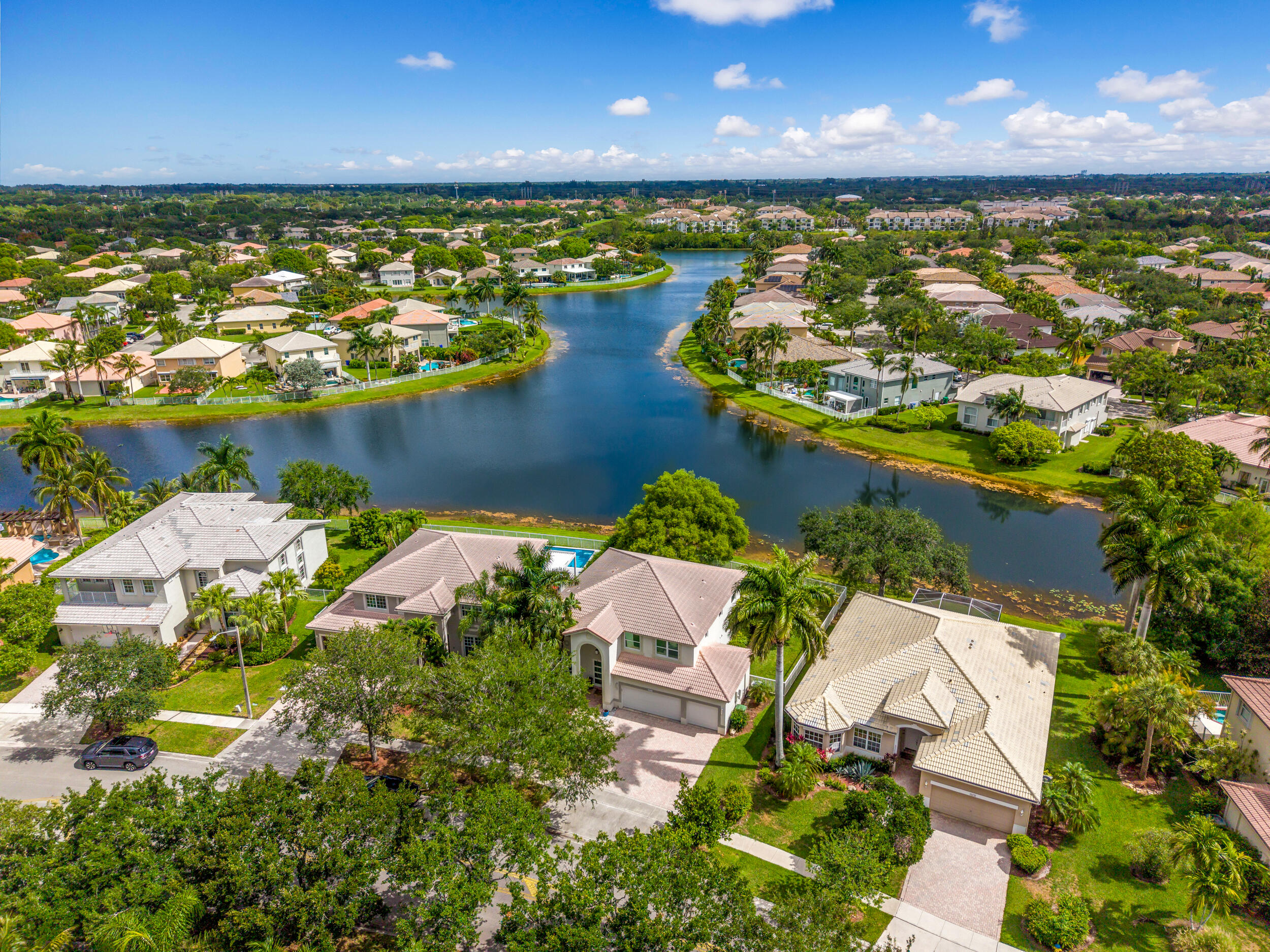 PEMBROKE ISLES 1 - Residential