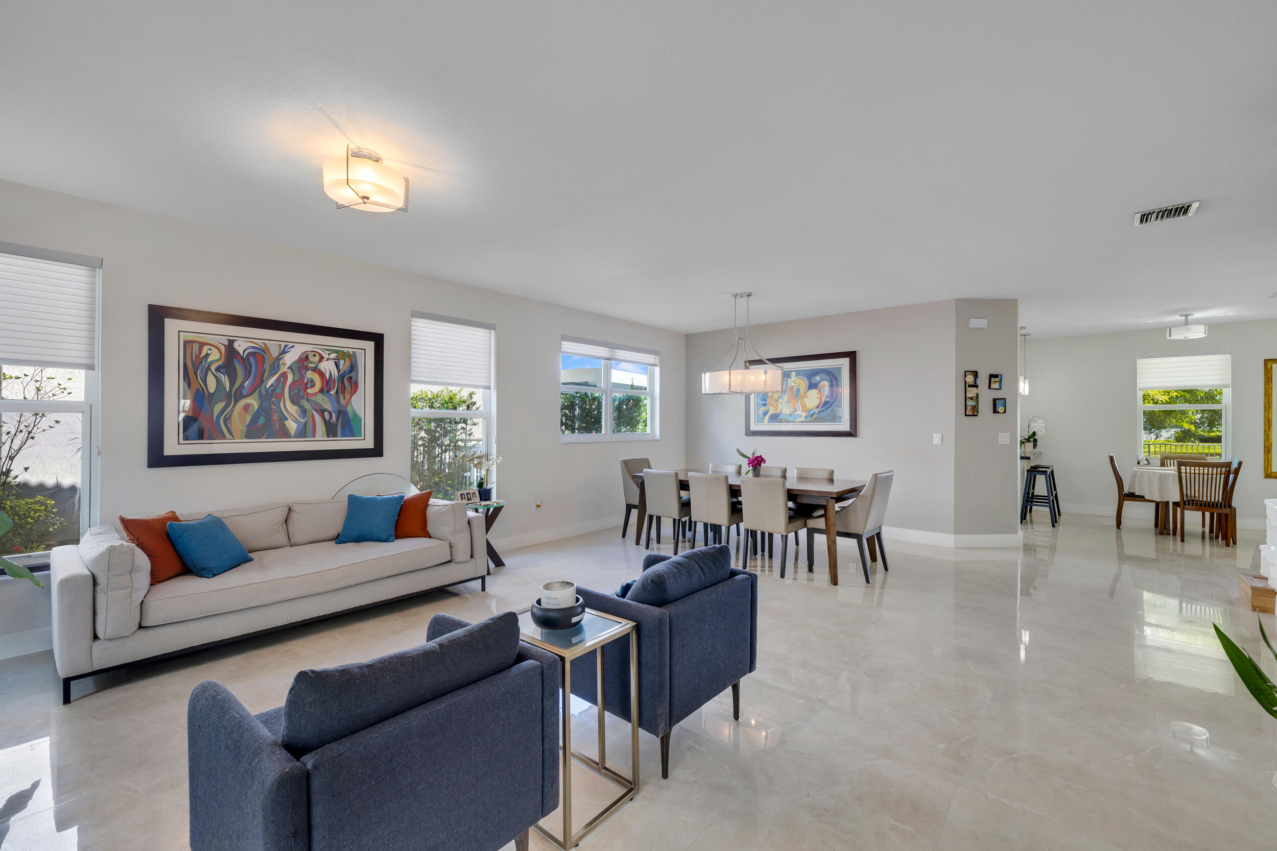 PEMBROKE ISLES 1 - Residential