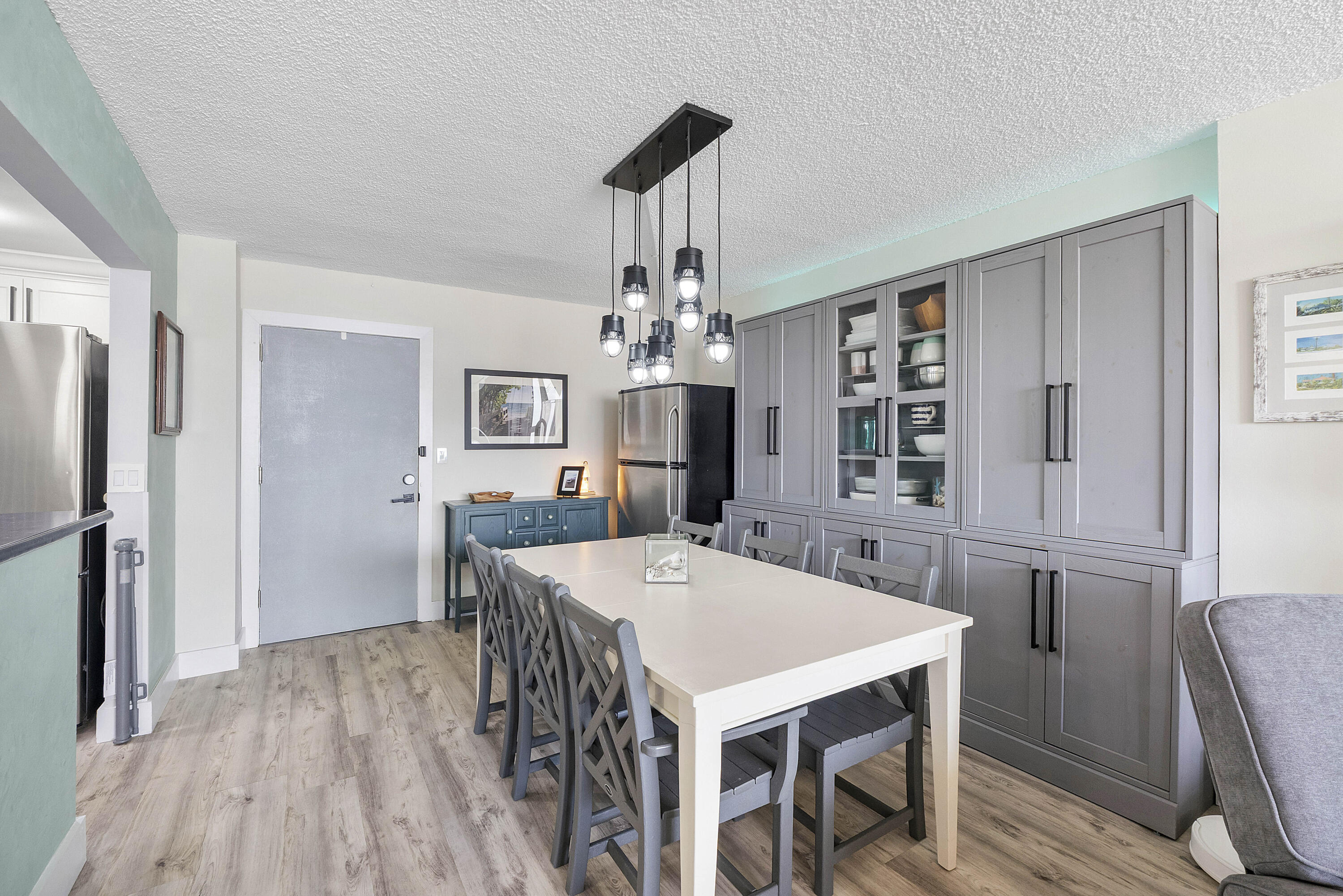 JAMAICA HOUSE CONDOMINIUM - Residential