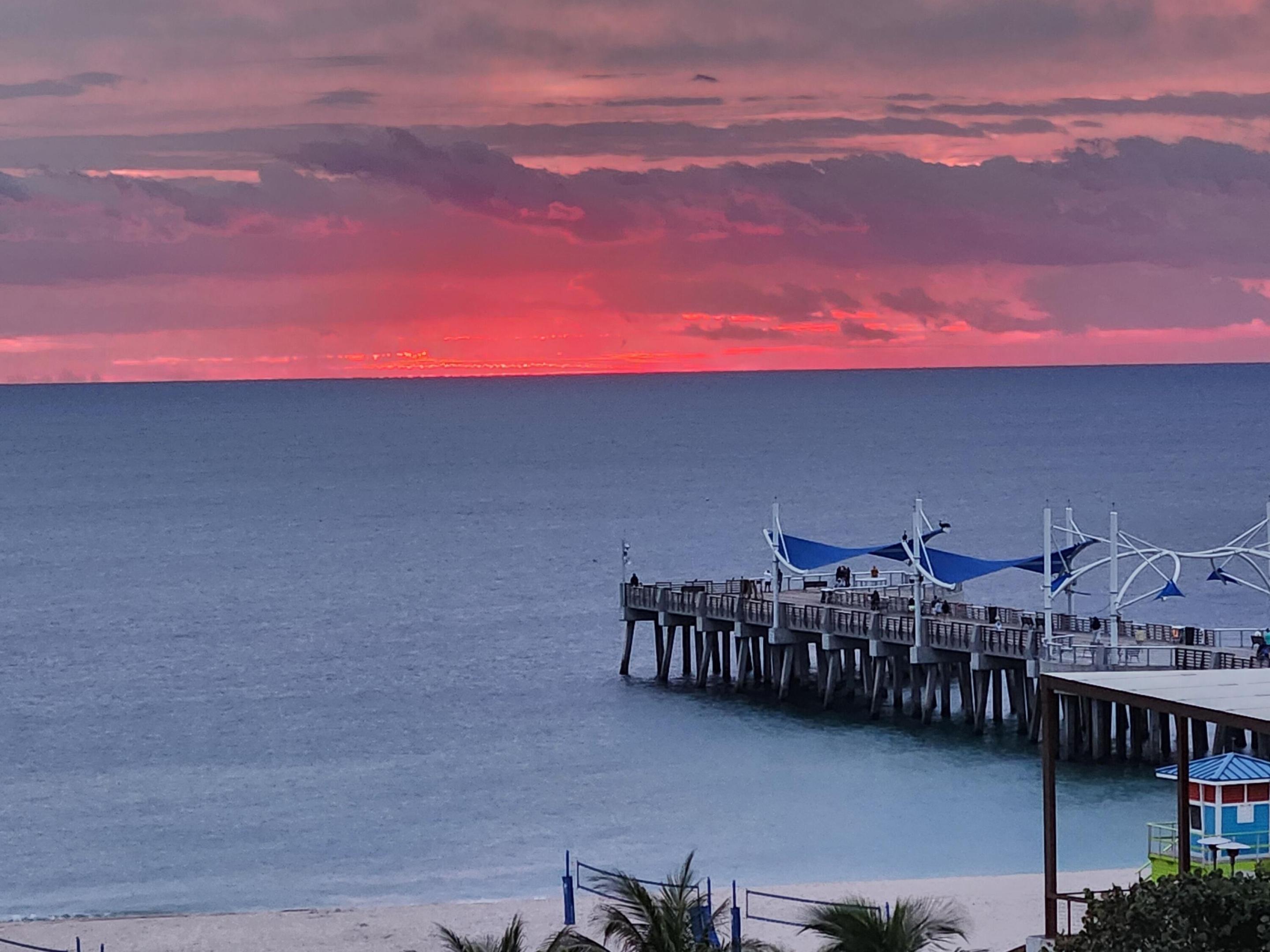 JAMAICA HOUSE CONDOMINIUM - Residential