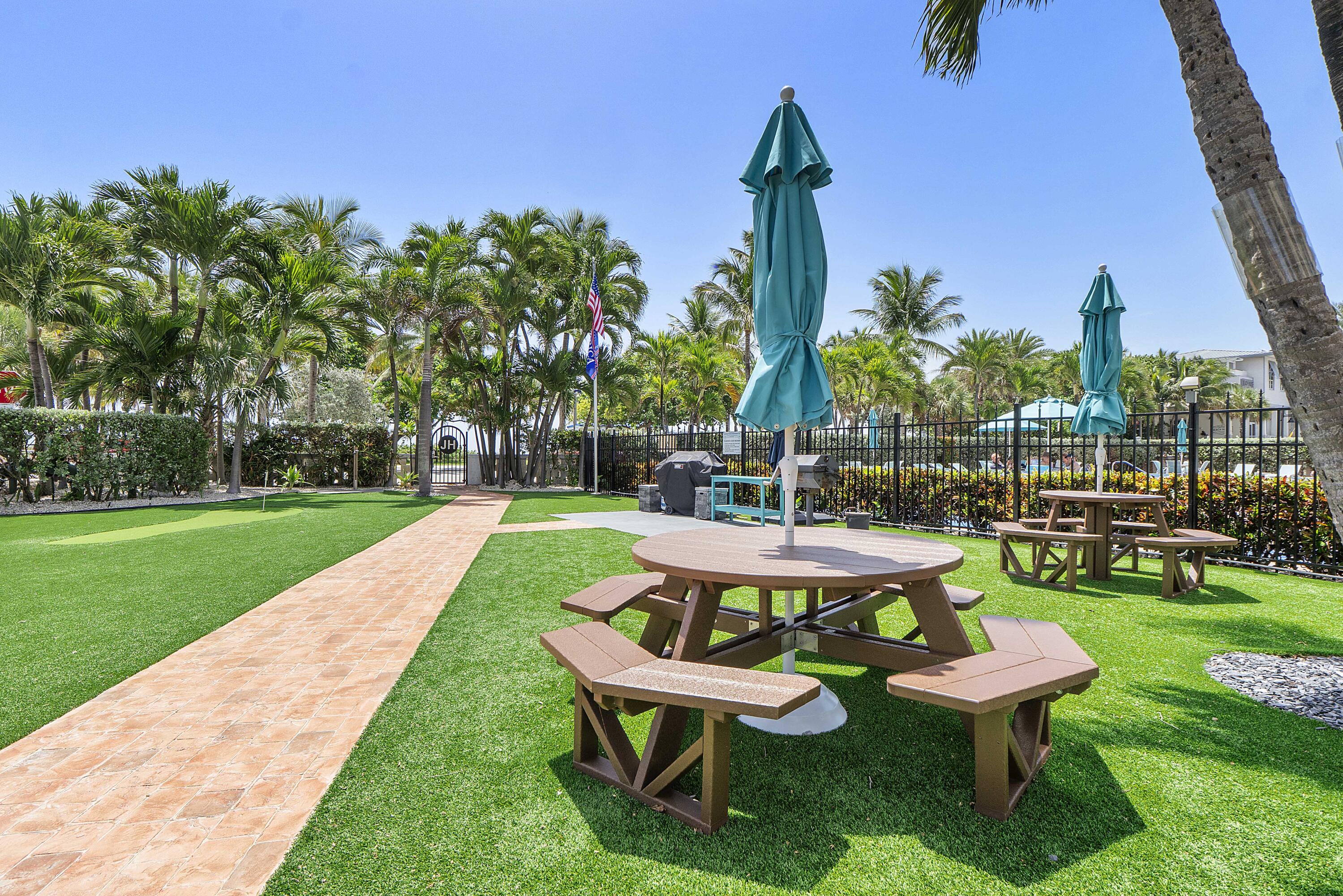JAMAICA HOUSE CONDOMINIUM - Residential