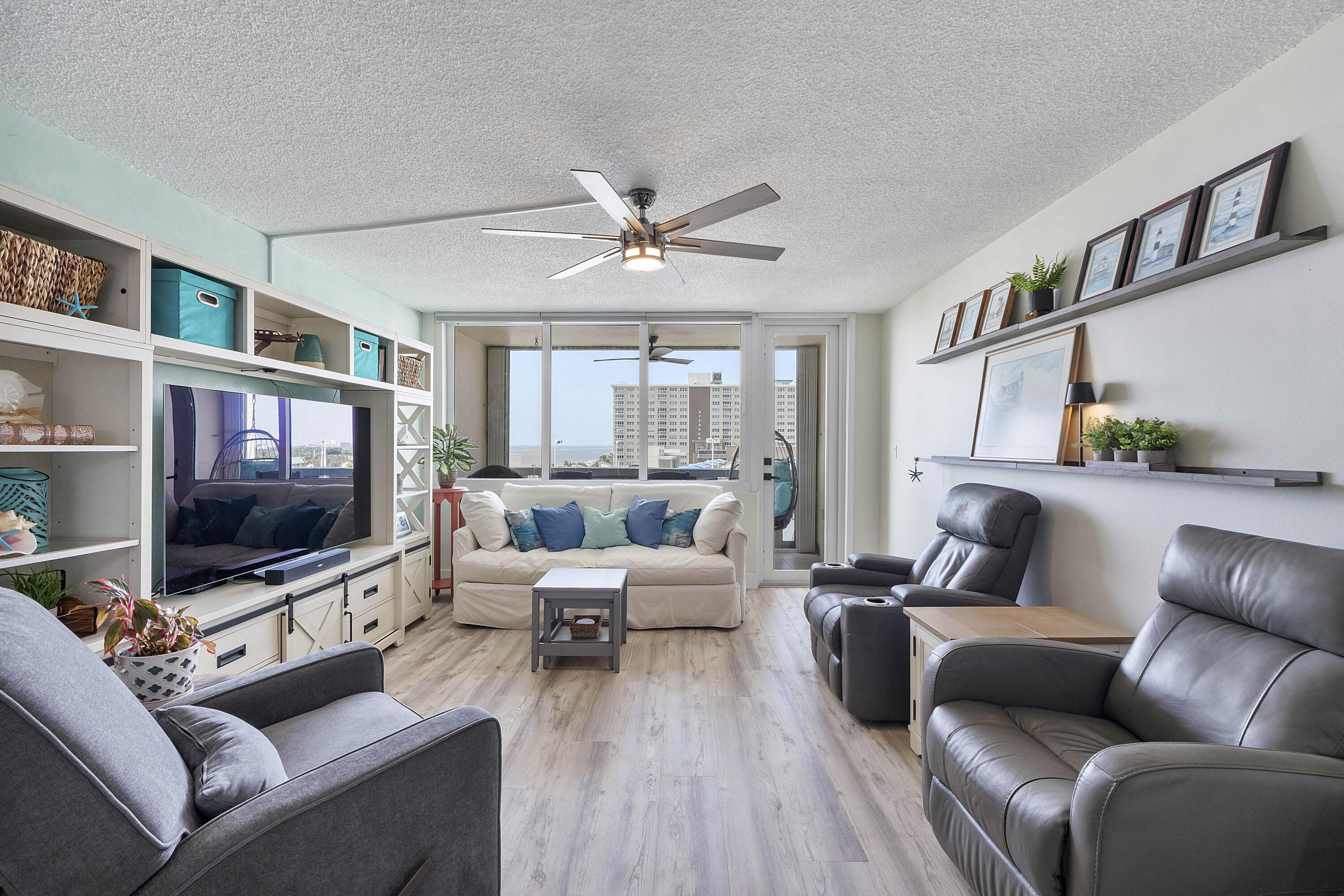 JAMAICA HOUSE CONDOMINIUM - Residential