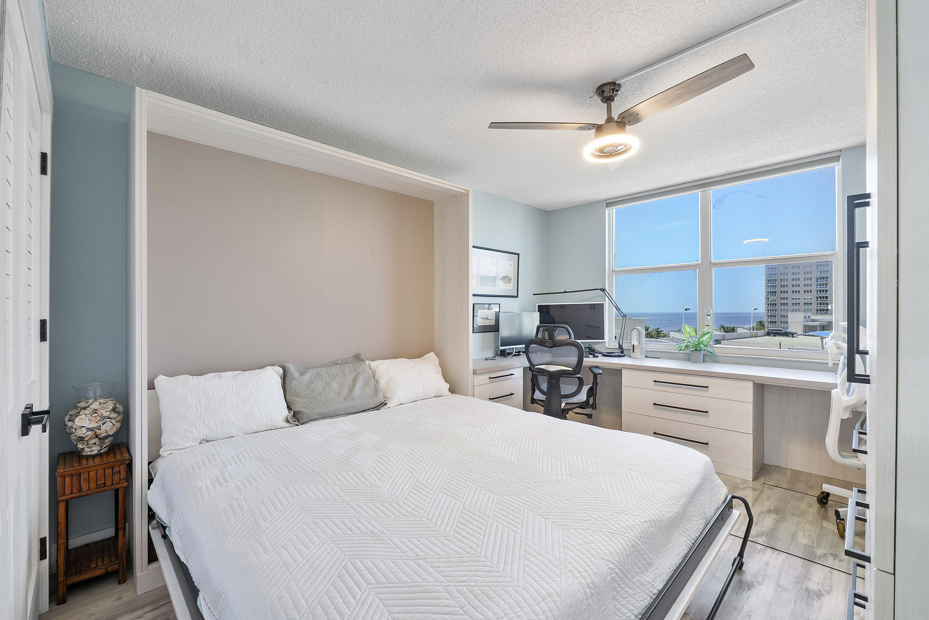 JAMAICA HOUSE CONDOMINIUM - Residential