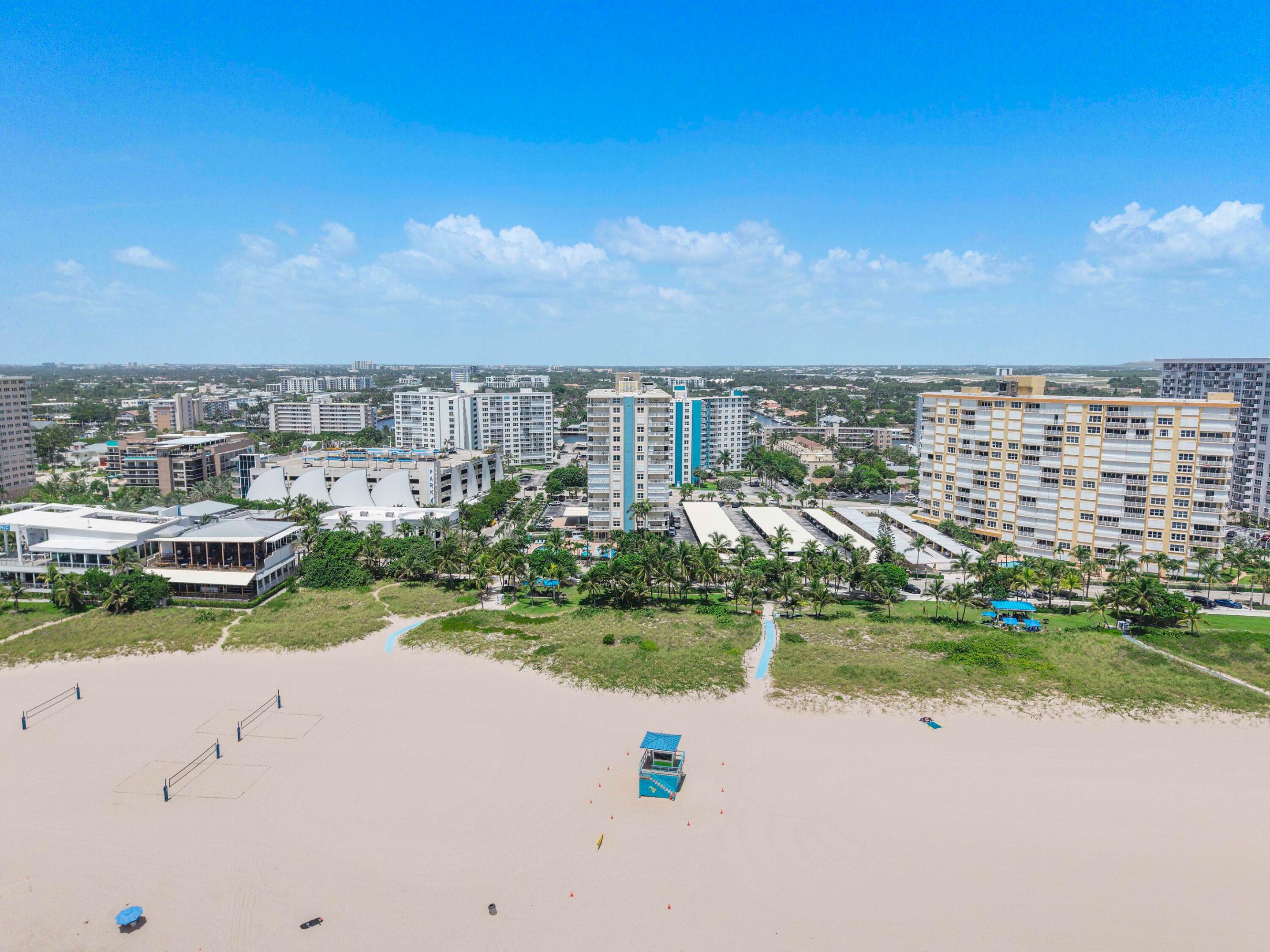 JAMAICA HOUSE CONDOMINIUM - Residential