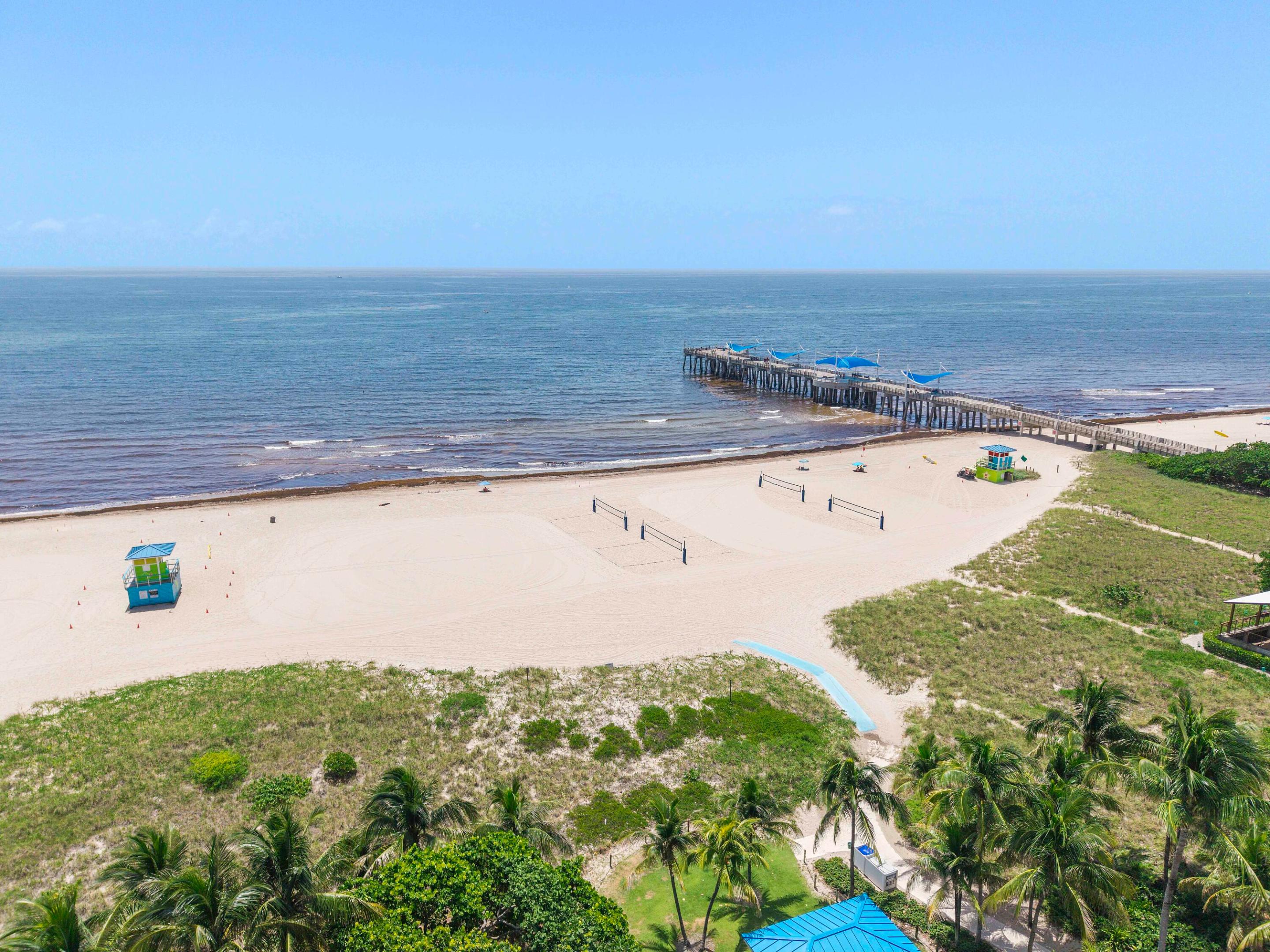 JAMAICA HOUSE CONDOMINIUM - Residential