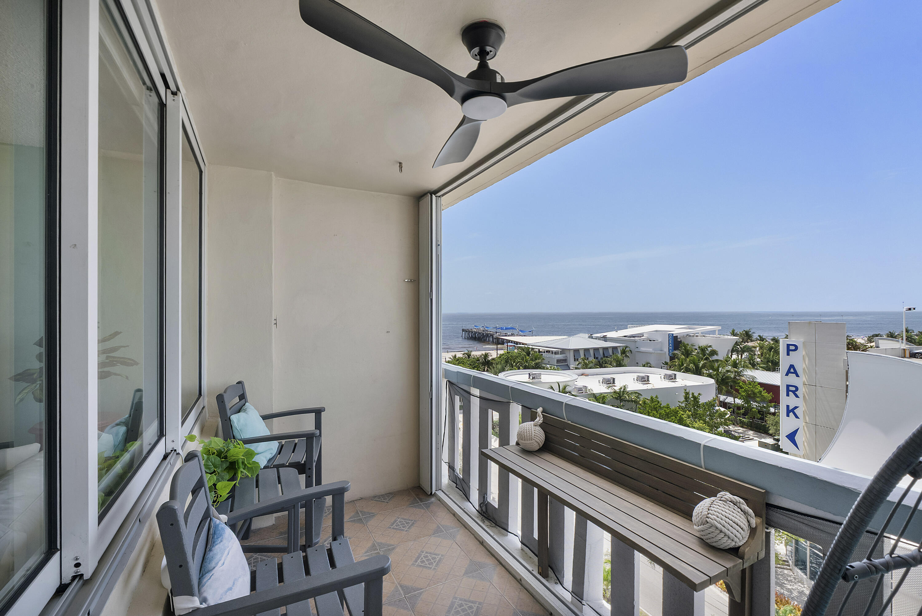 JAMAICA HOUSE CONDOMINIUM - Residential