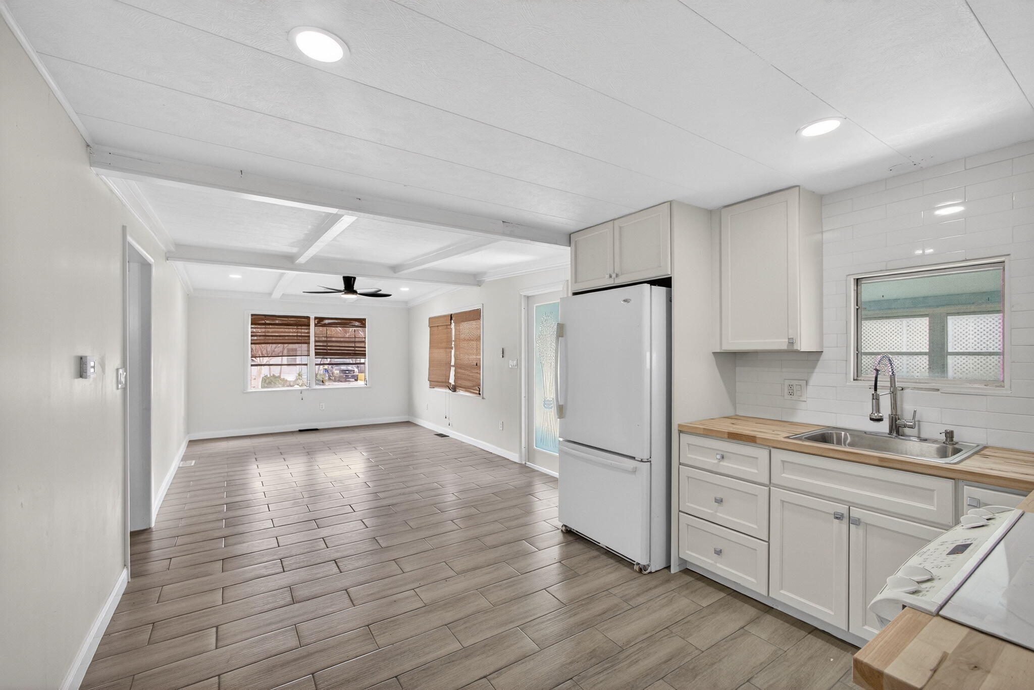 Ridgeway Mobile Home Plat 1-6 - Residential Lease