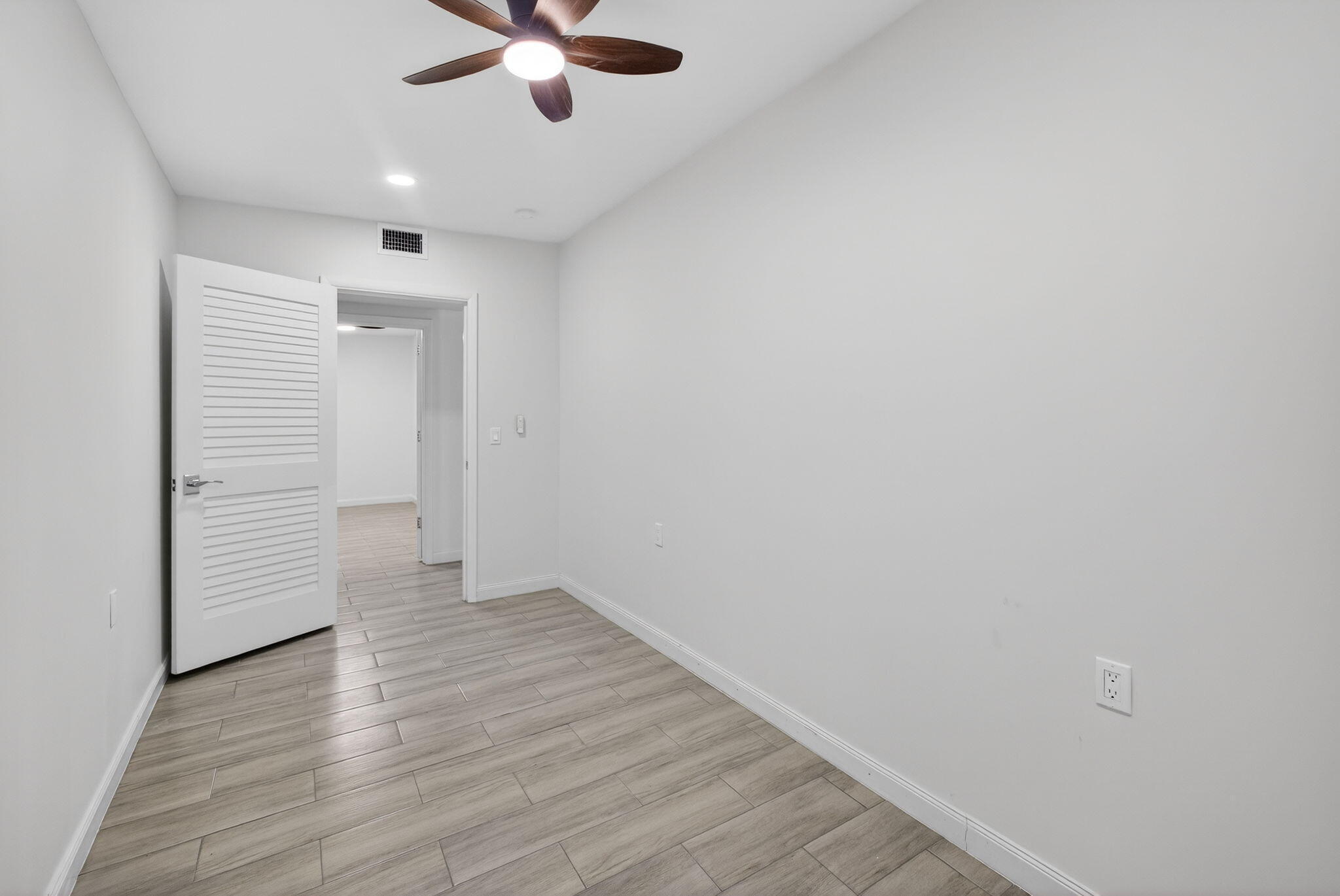 Ridgeway Mobile Home Plat 1-6 - Residential Lease